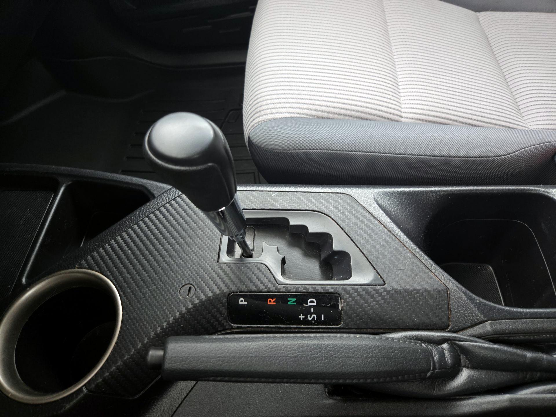 Thumbnail: 2014 Toyota RAV4 - 17