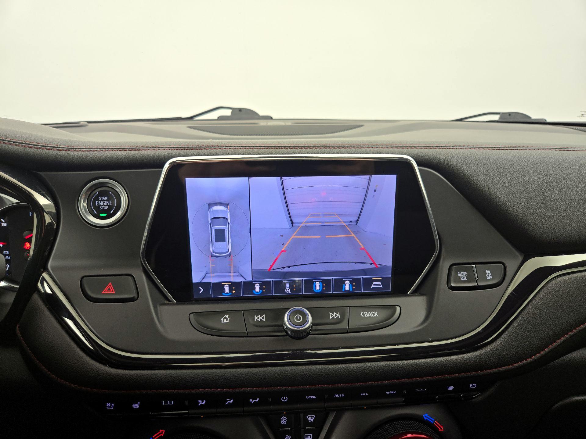 Thumbnail: 2019 Chevrolet Blazer - 15