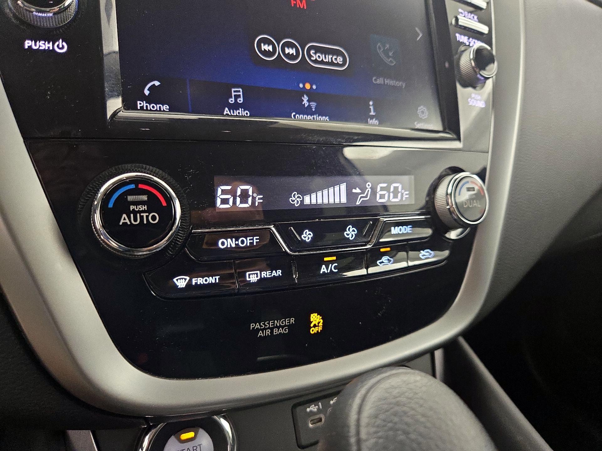 Thumbnail: 2020 Nissan Murano - 16