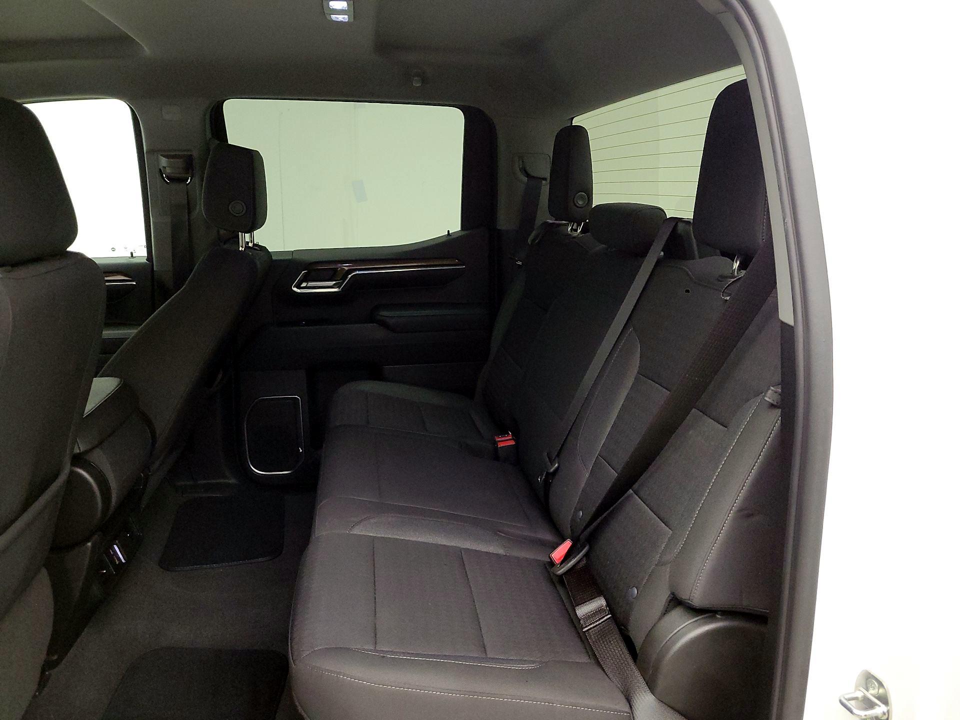 Thumbnail: 2023 Chevrolet Silverado 1500 - 19
