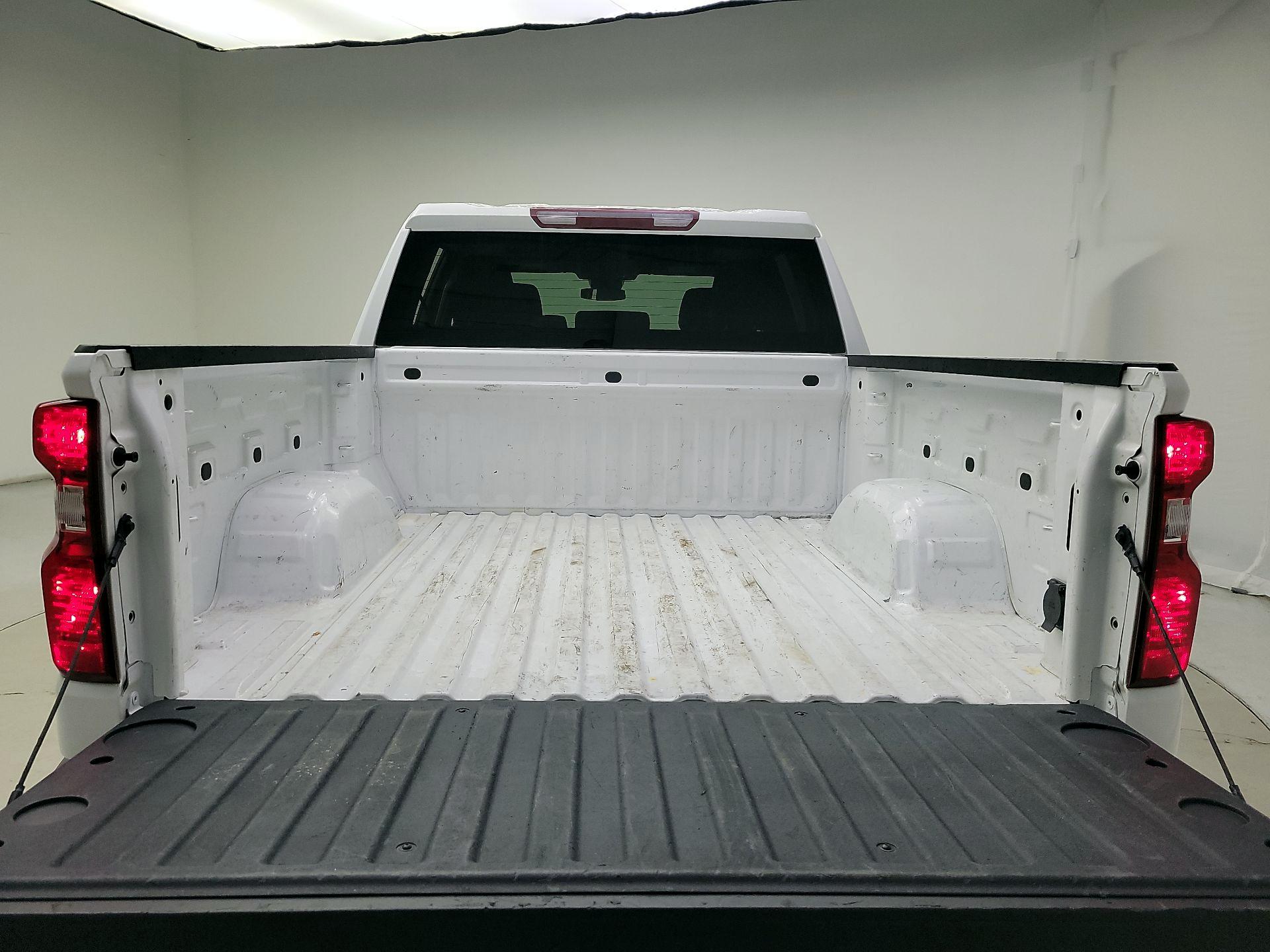 Thumbnail: 2023 Chevrolet Silverado 1500 - 20