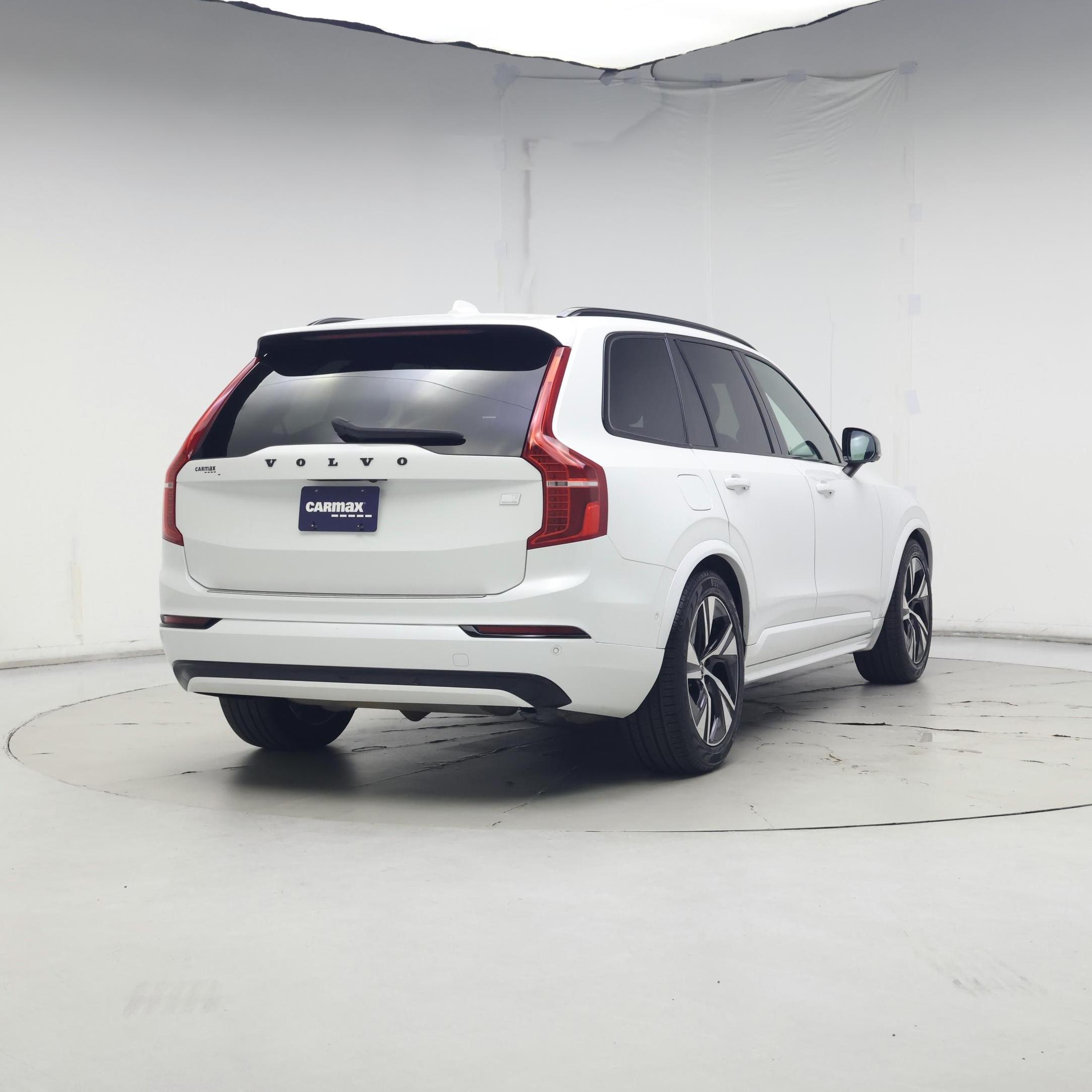 Thumbnail: 2022 Volvo XC90 - 8