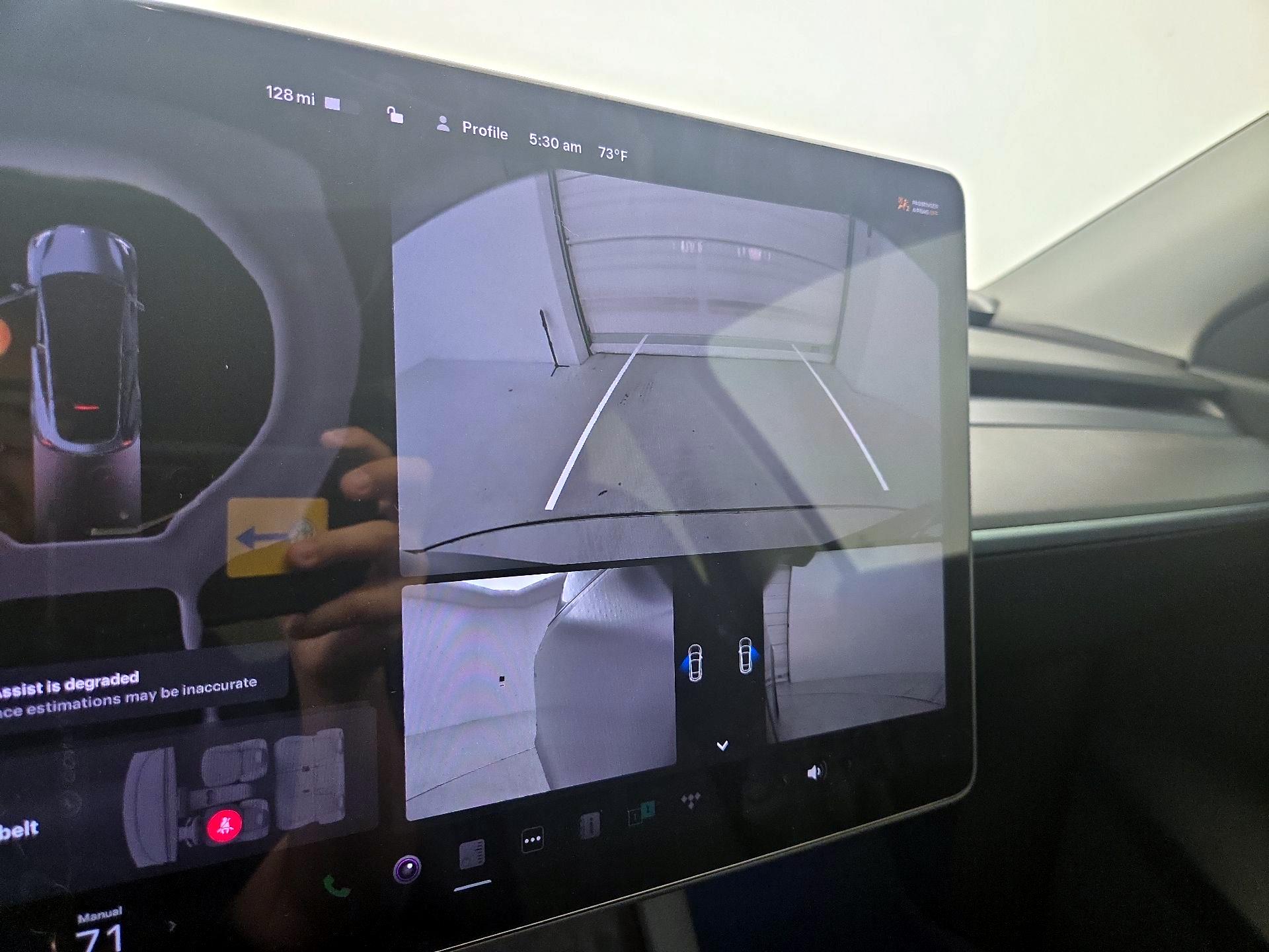 Thumbnail: 2022 Tesla Model Y - 14