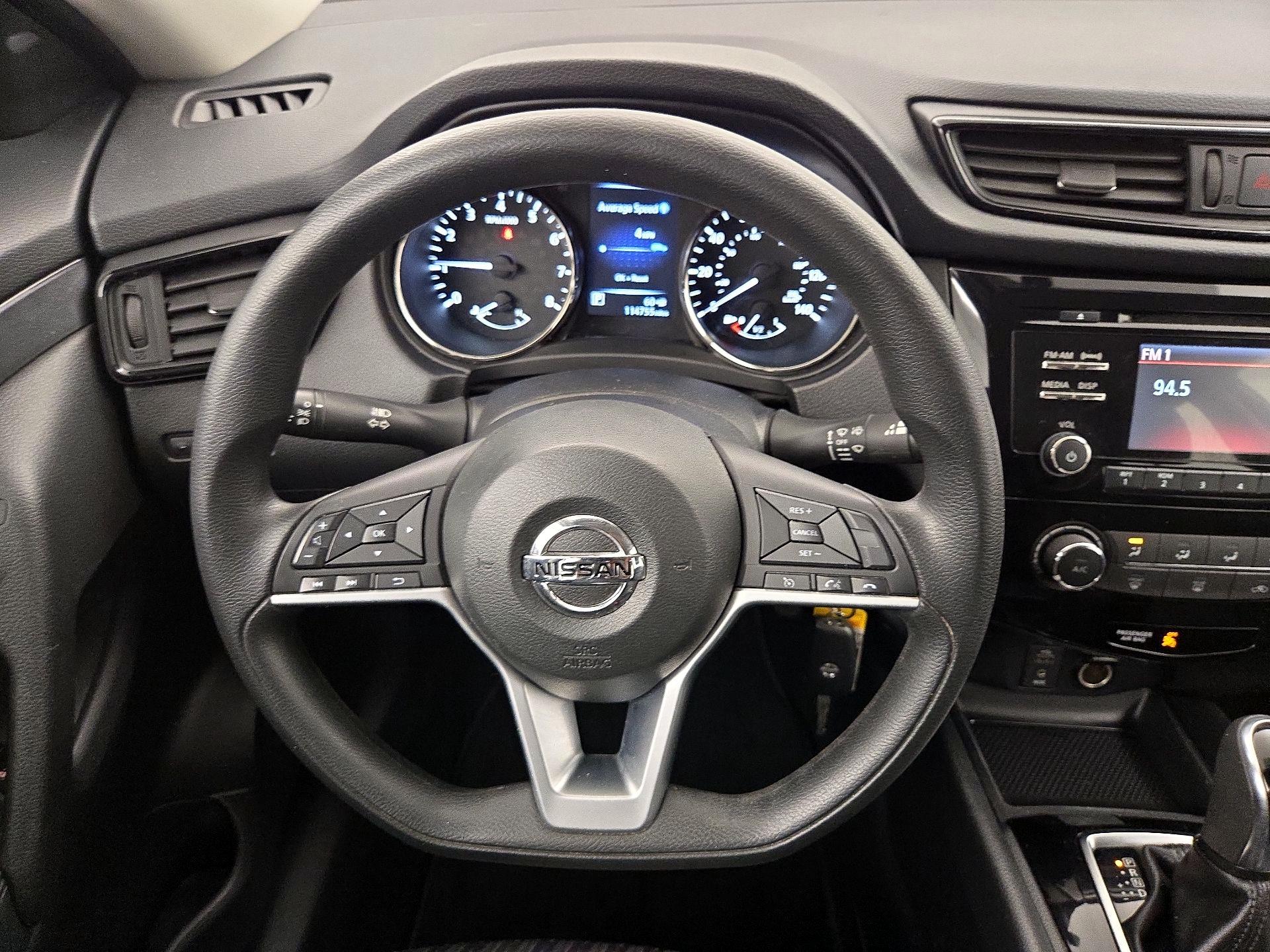 Thumbnail: 2017 Nissan Rogue - 10