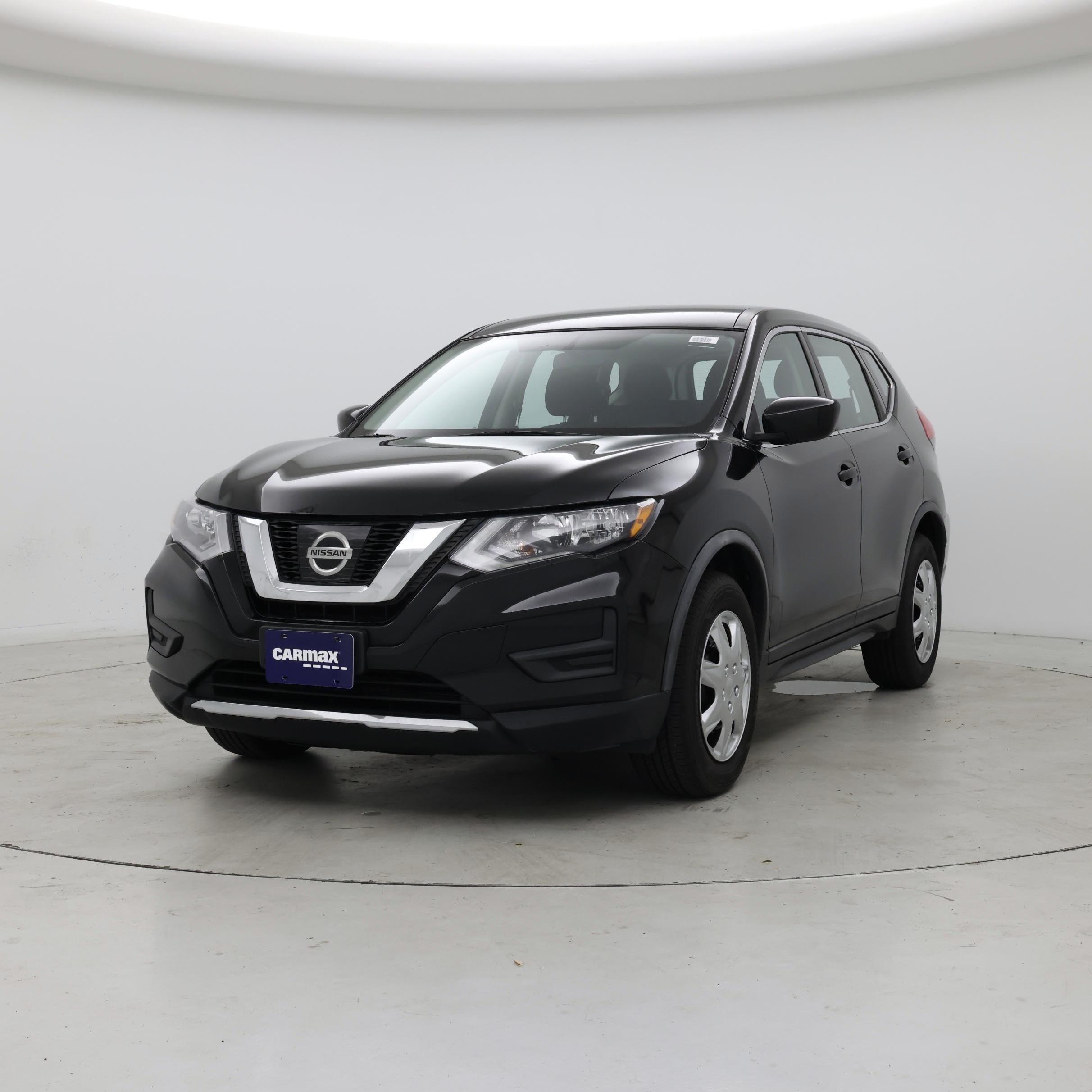 Thumbnail: 2017 Nissan Rogue - 4