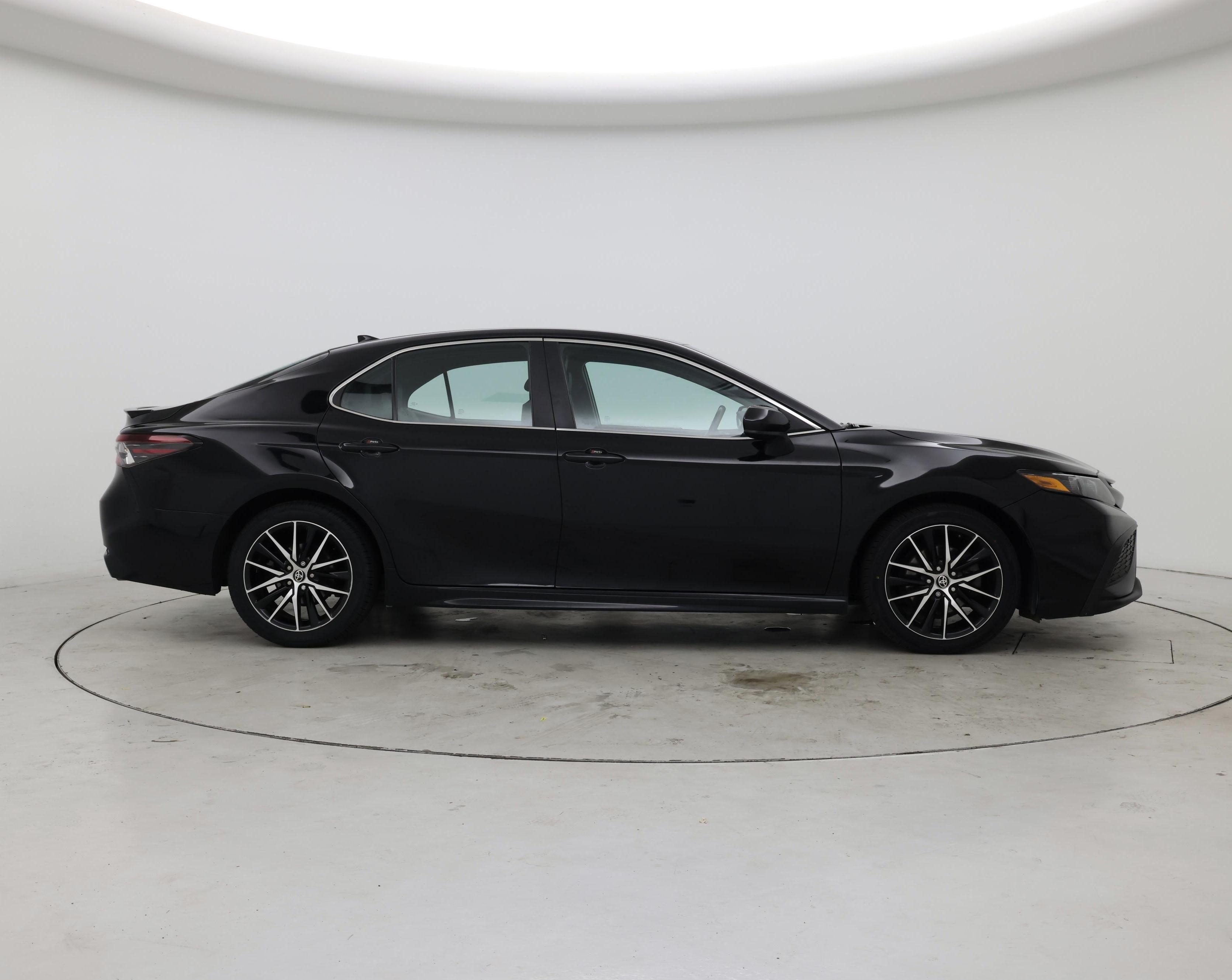 Thumbnail: 2021 Toyota Camry - 7