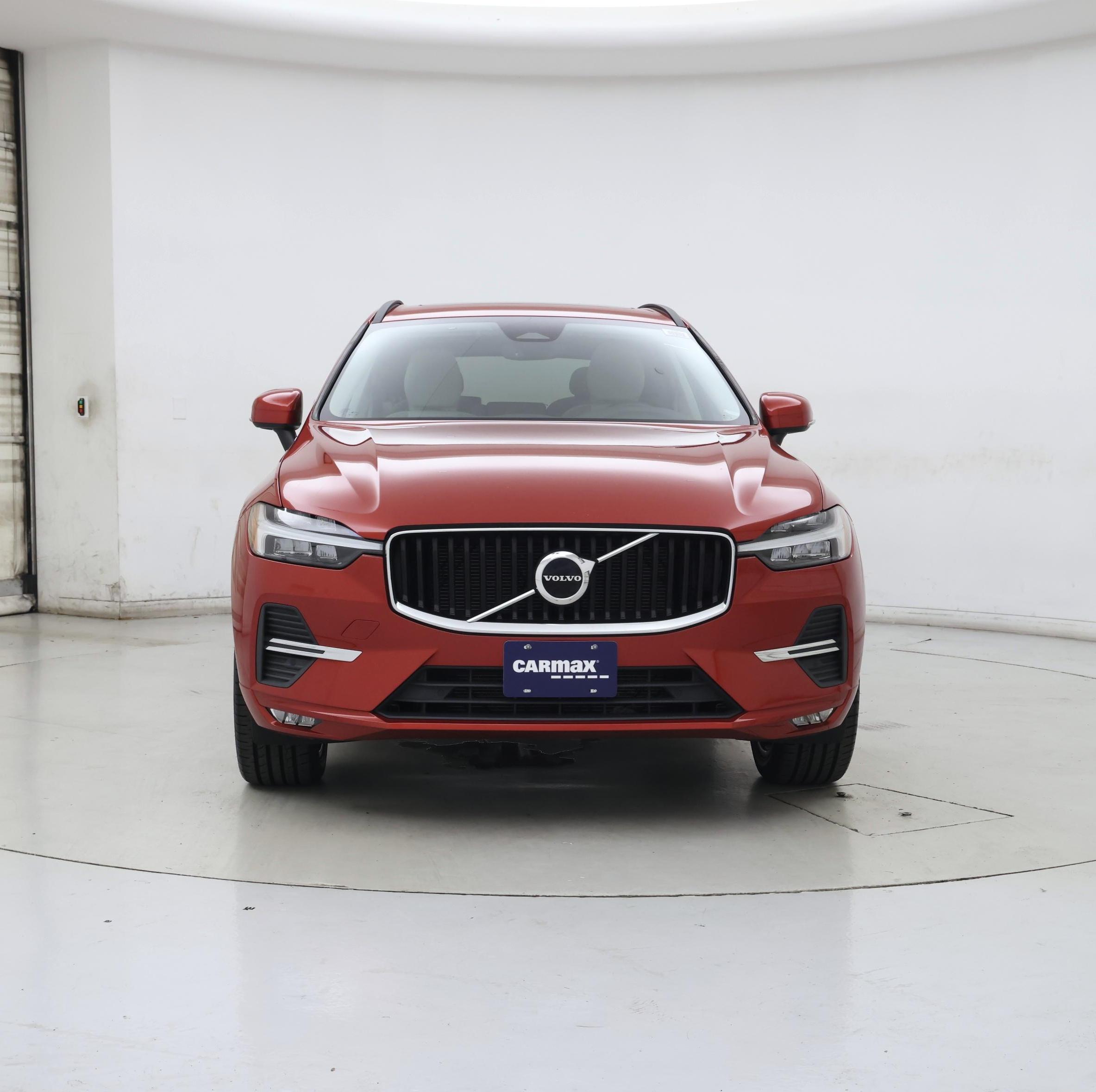 Thumbnail: 2022 Volvo XC60 - 5
