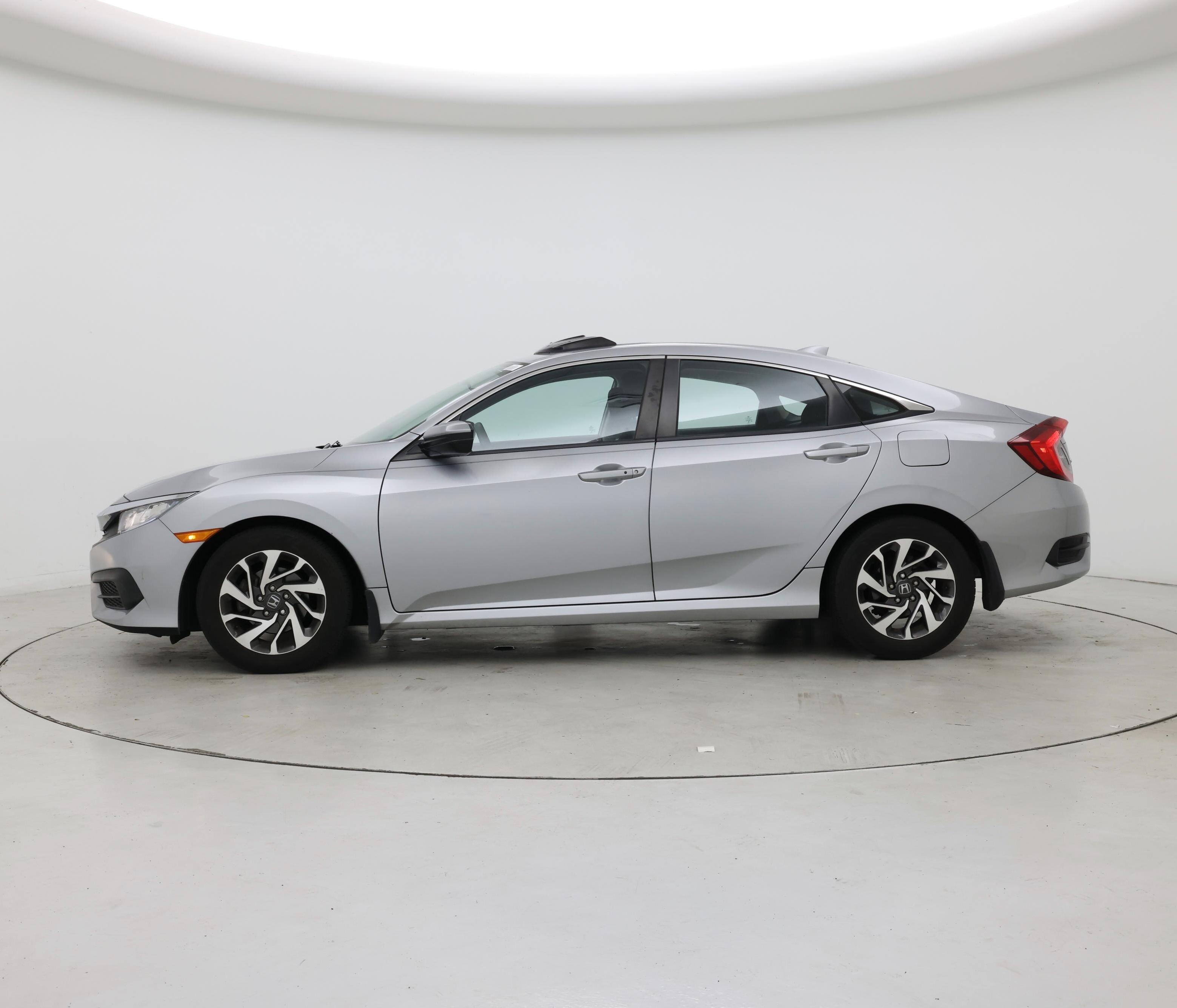 Thumbnail: 2017 Honda Civic - 3