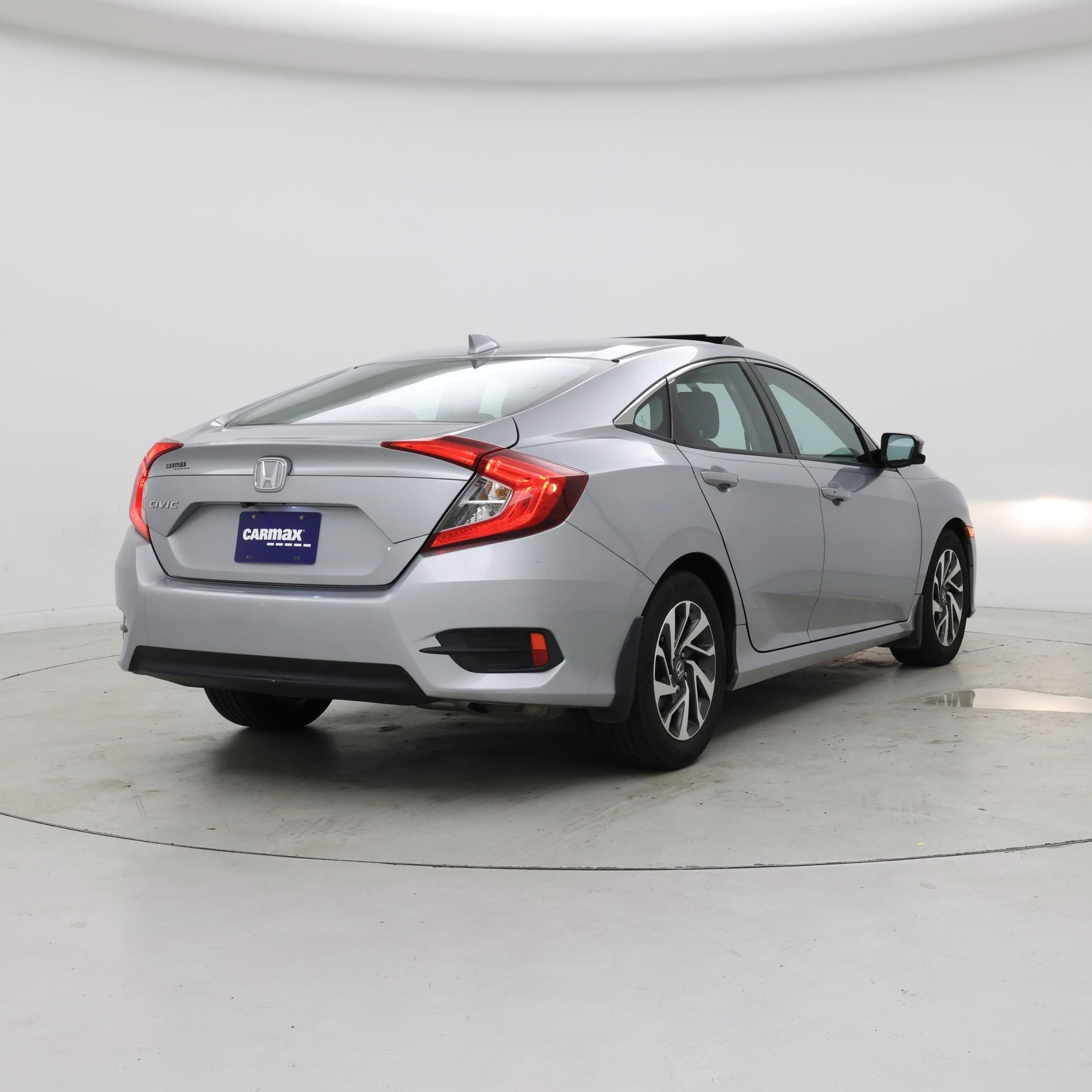 Thumbnail: 2017 Honda Civic - 8