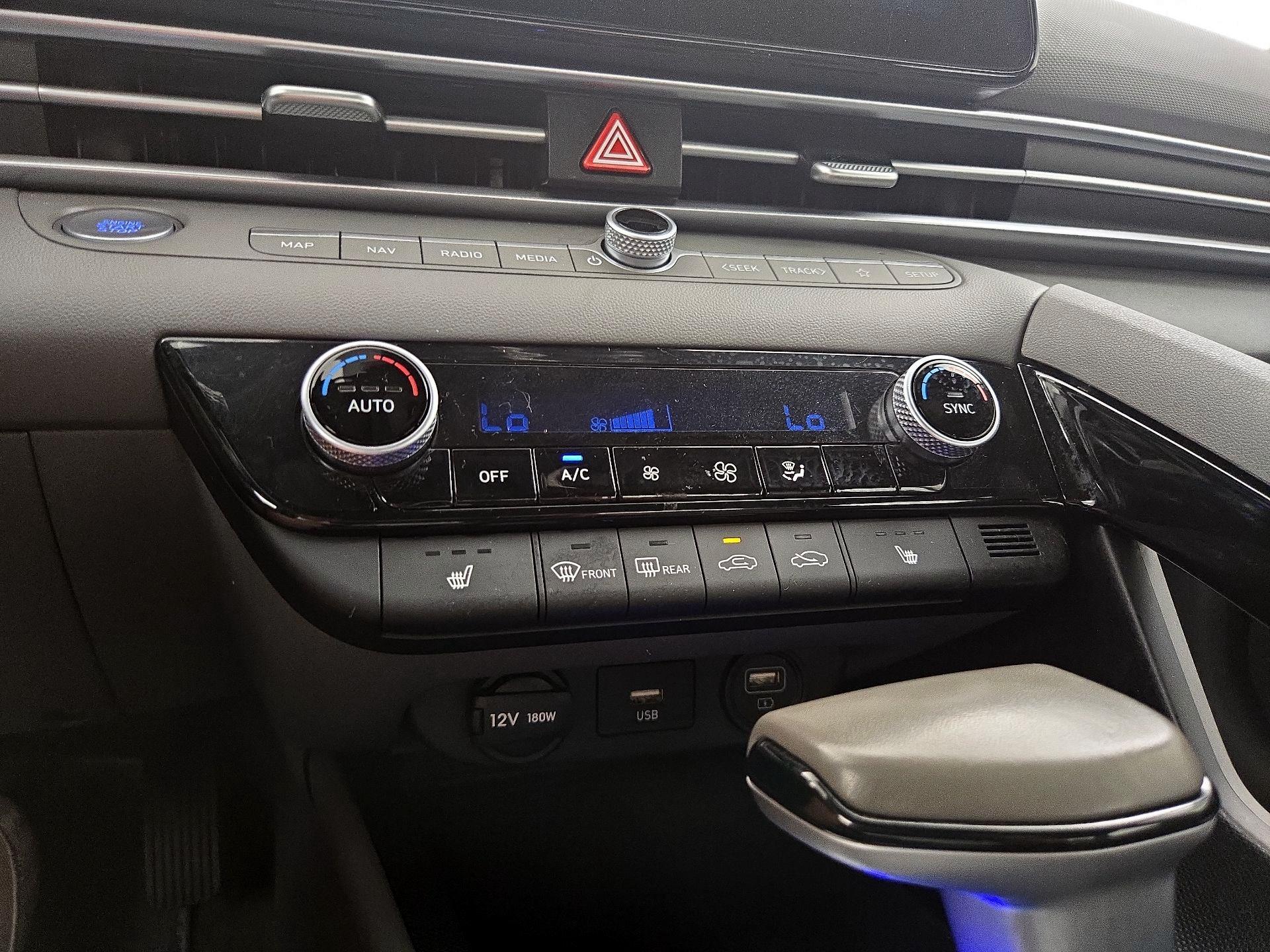 Thumbnail: 2023 Hyundai Elantra - 16