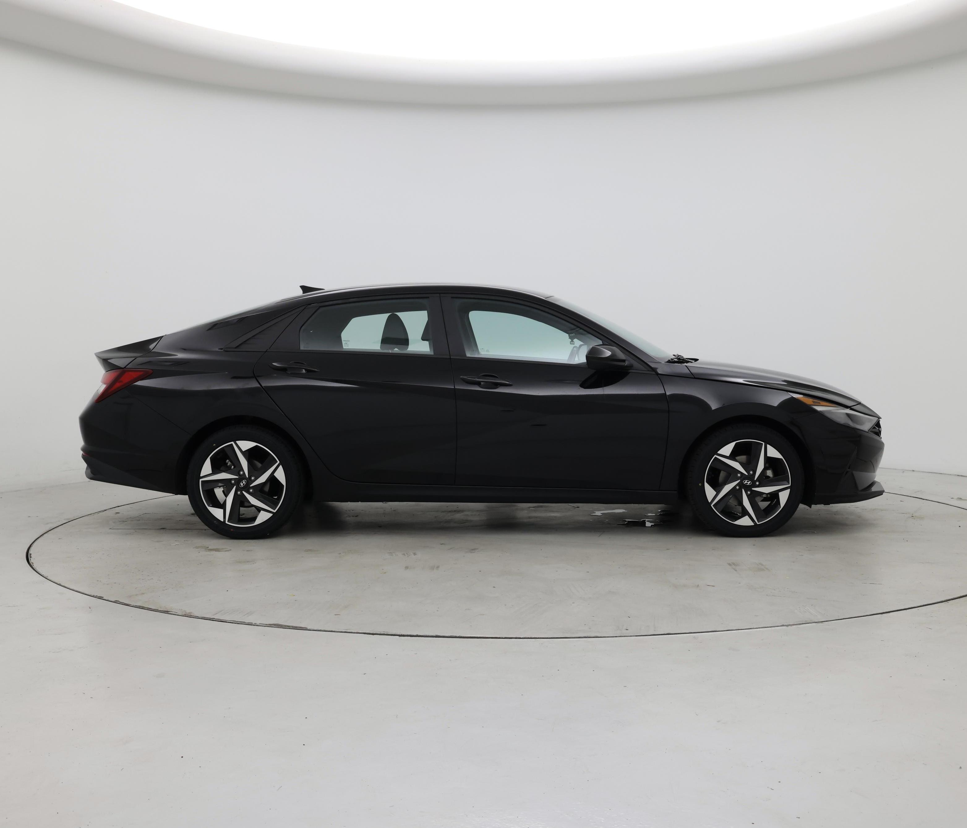 Thumbnail: 2023 Hyundai Elantra - 7