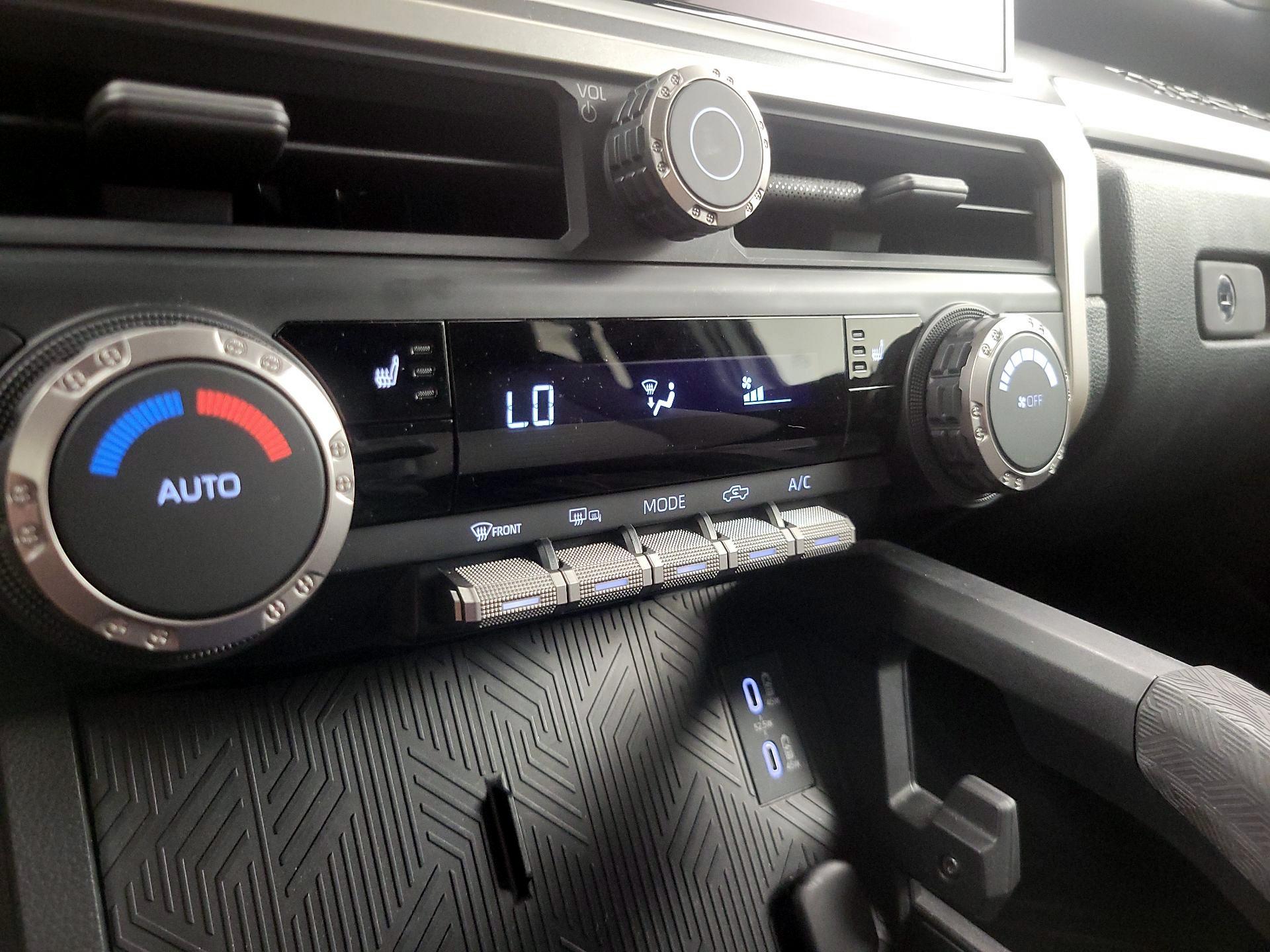 Thumbnail: 2024 Toyota Tacoma - 16
