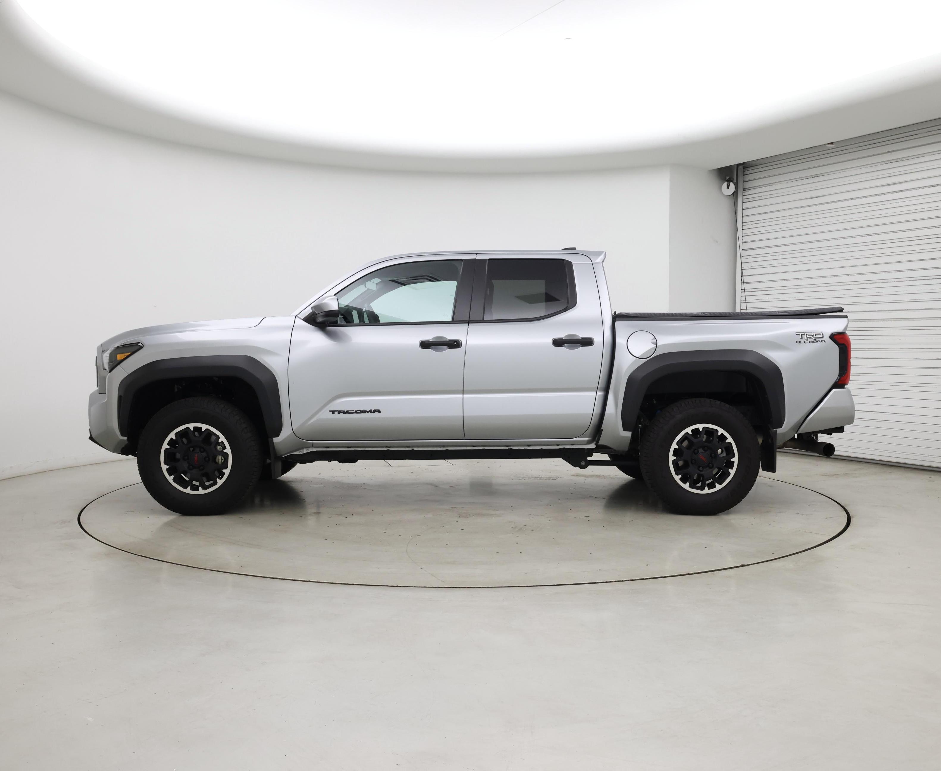 Thumbnail: 2024 Toyota Tacoma - 3