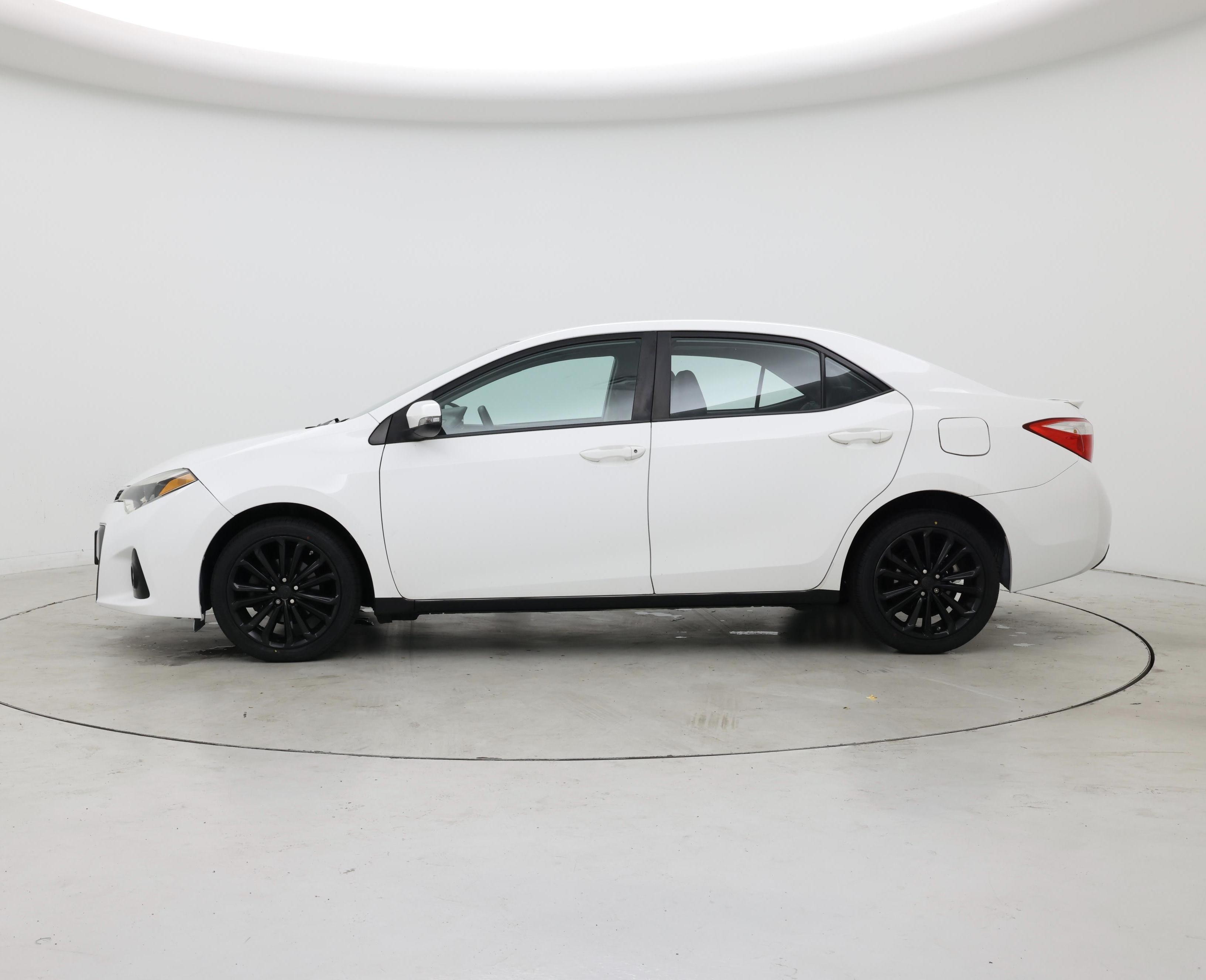 Thumbnail: 2015 Toyota Corolla - 3