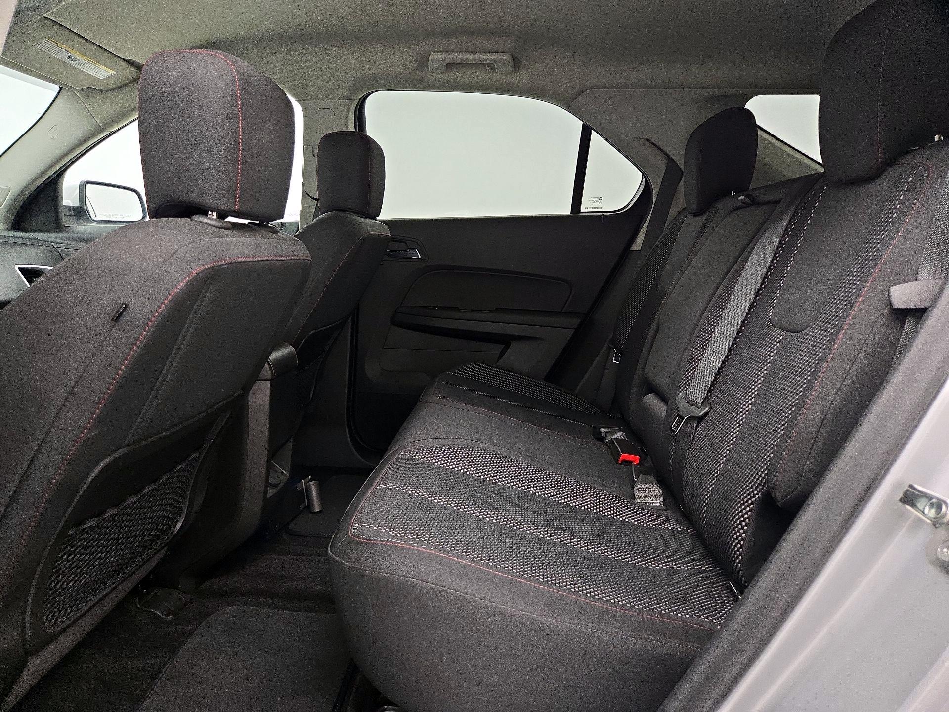 Thumbnail: 2015 Chevrolet Equinox - 18