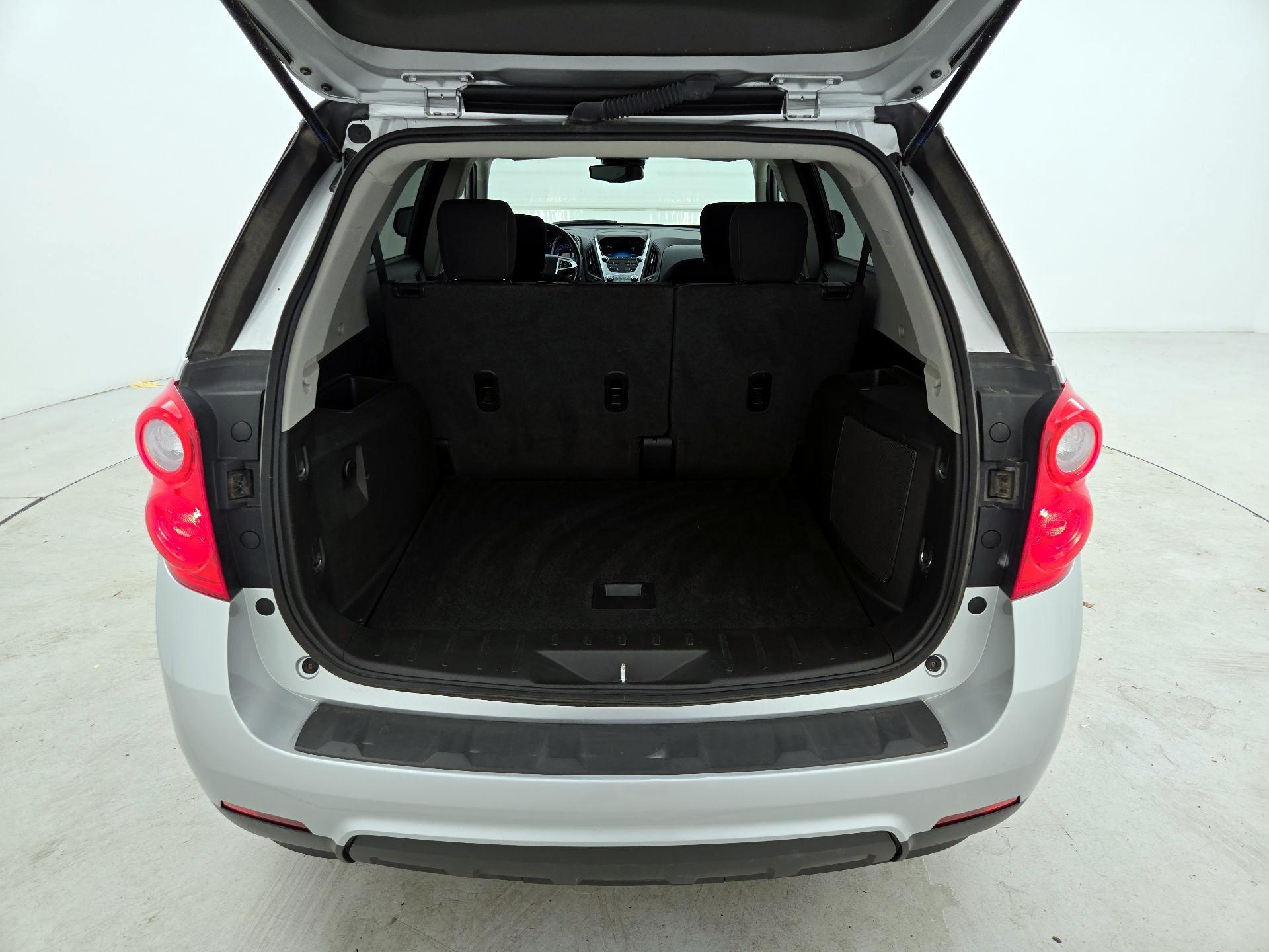 Thumbnail: 2015 Chevrolet Equinox - 19