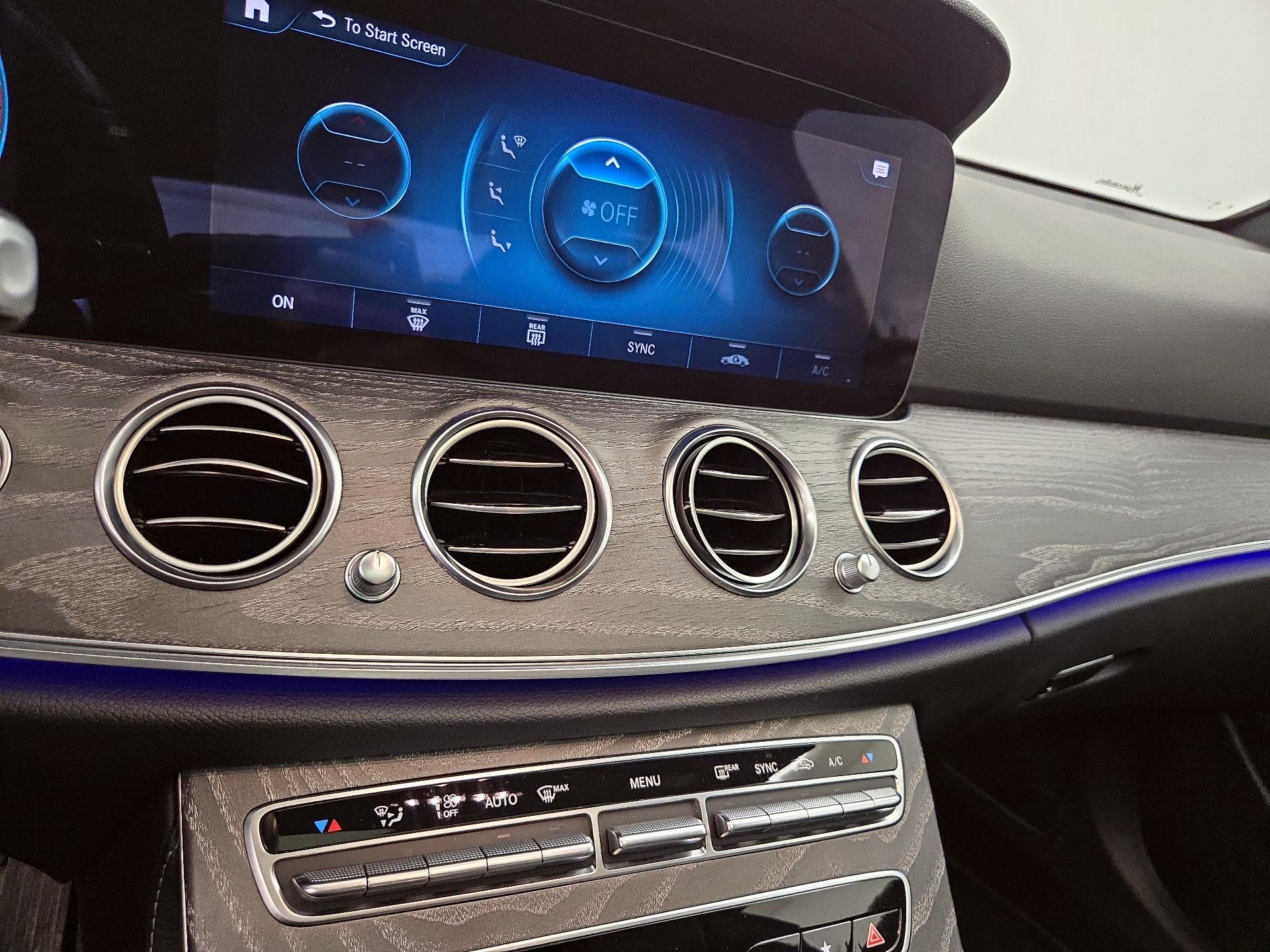 Thumbnail: 2021 Mercedes-Benz E-Class - 17