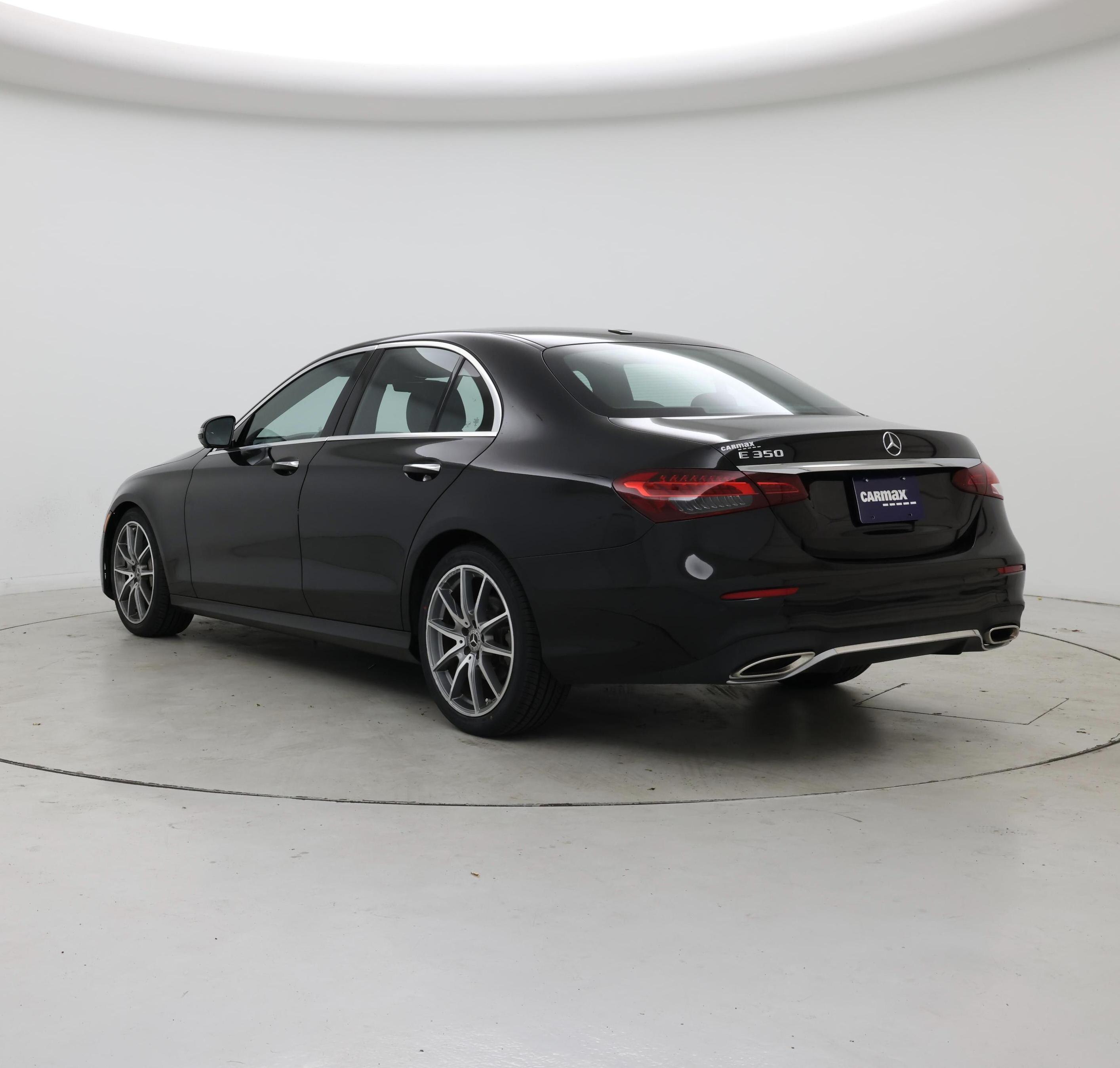 Thumbnail: 2021 Mercedes-Benz E-Class - 2