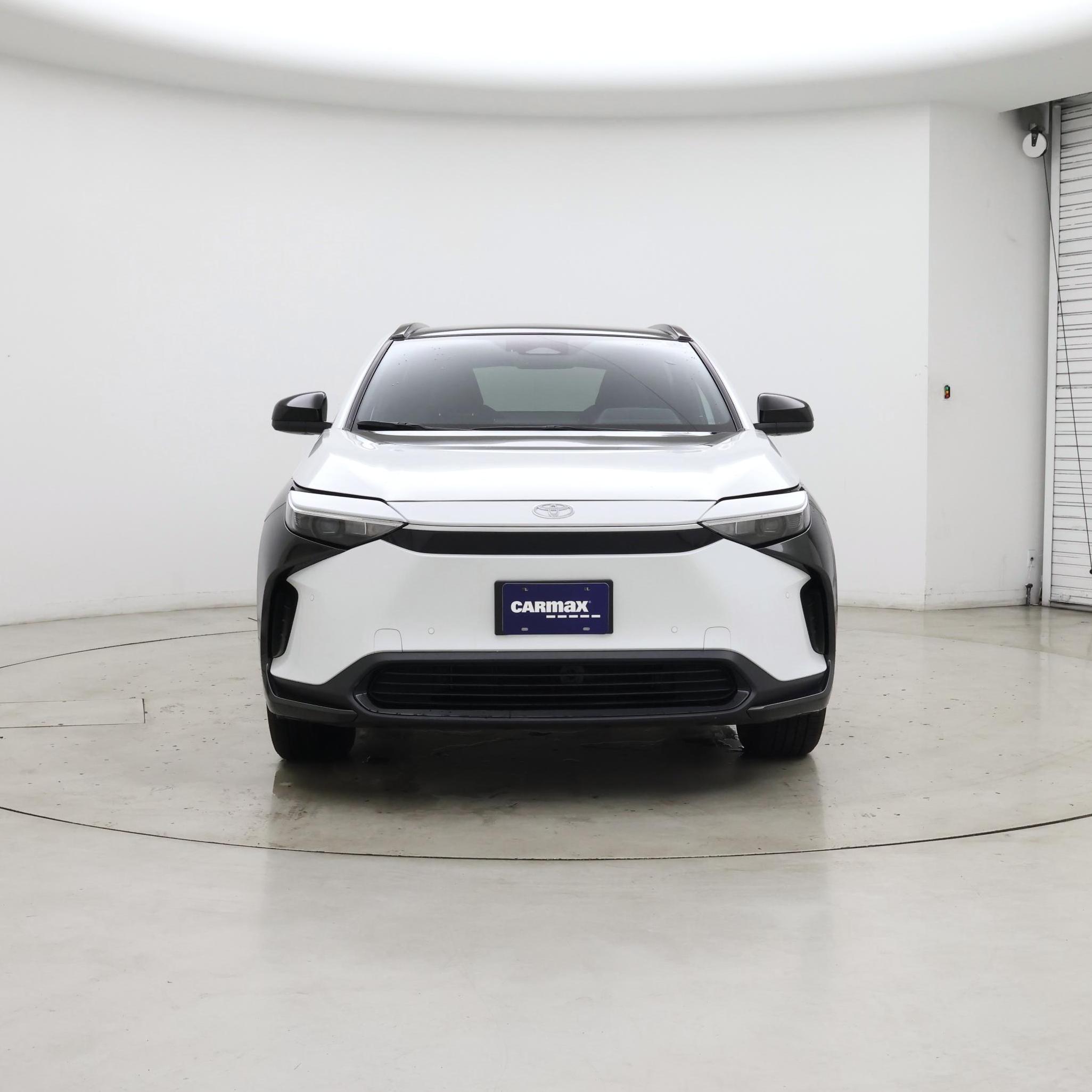 Thumbnail: 2024 Toyota bZ4X - 5