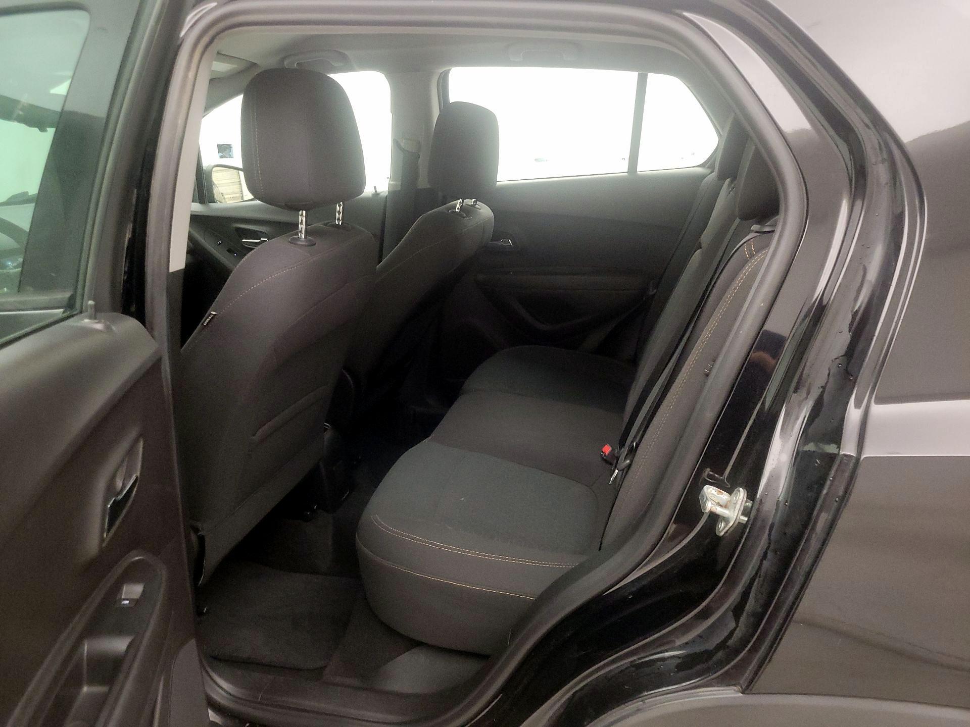 Thumbnail: 2019 Chevrolet Trax - 19