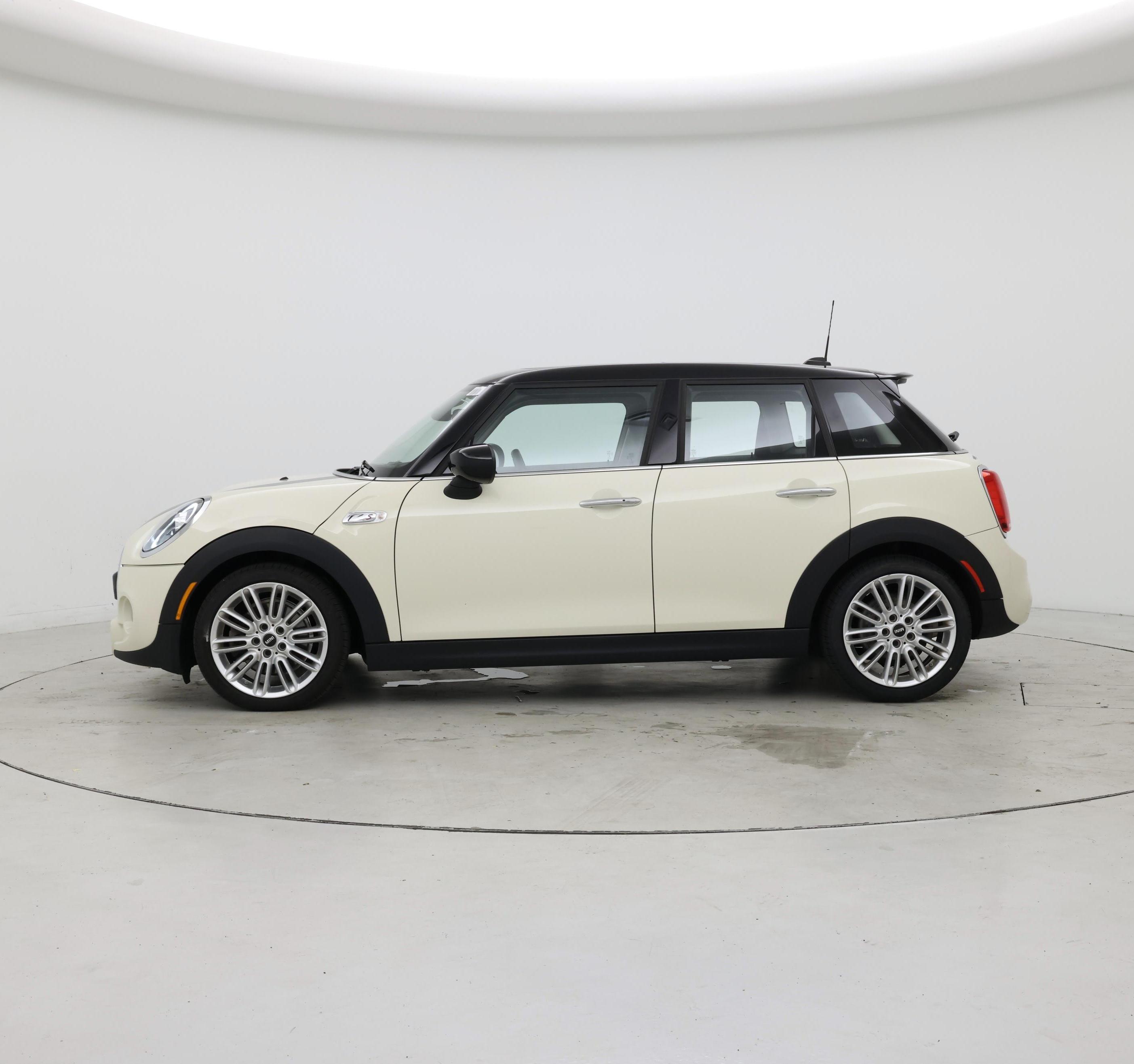 Thumbnail: 2020 MINI Cooper Hardtop - 3