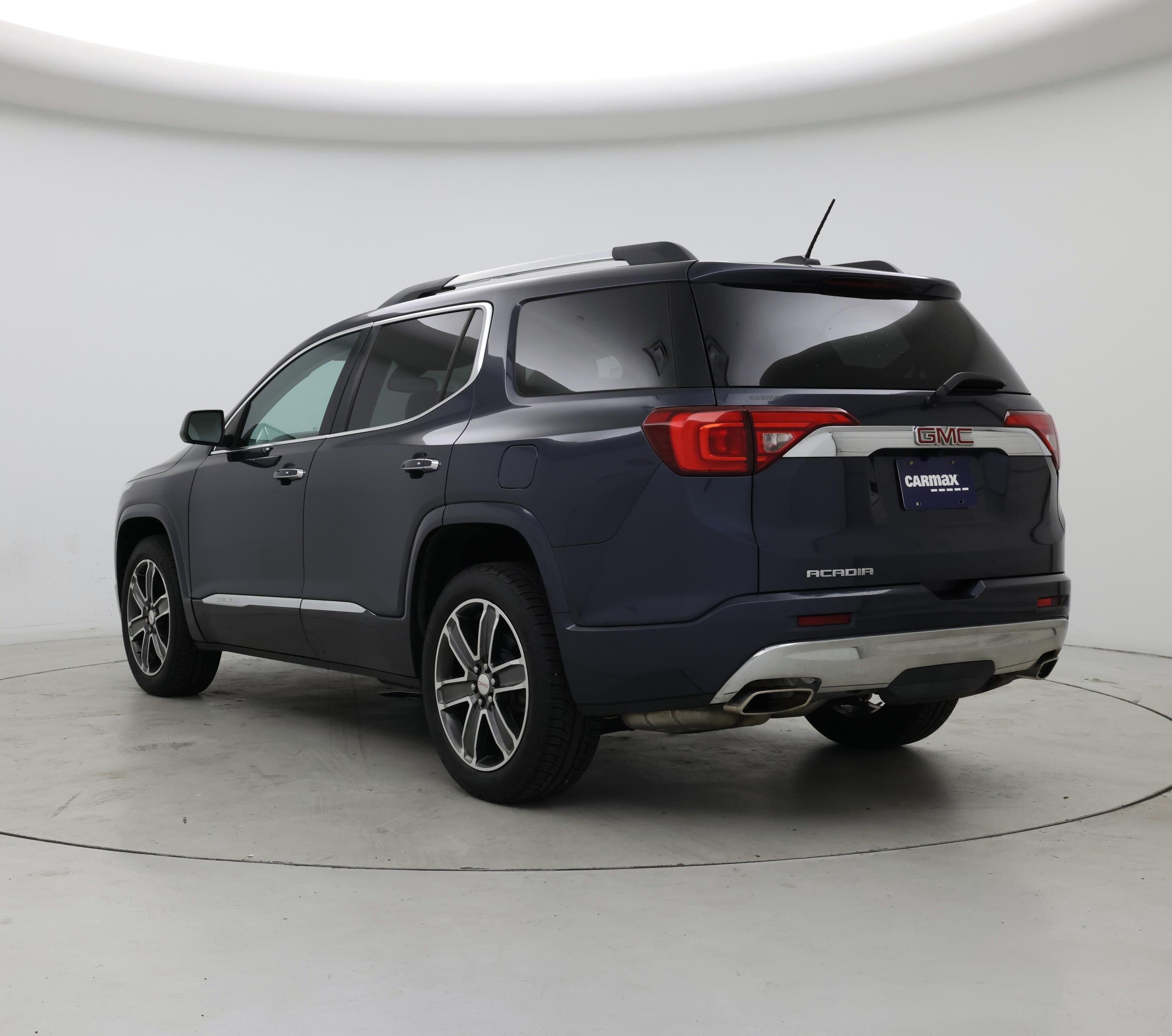 Thumbnail: 2018 GMC Acadia - 2