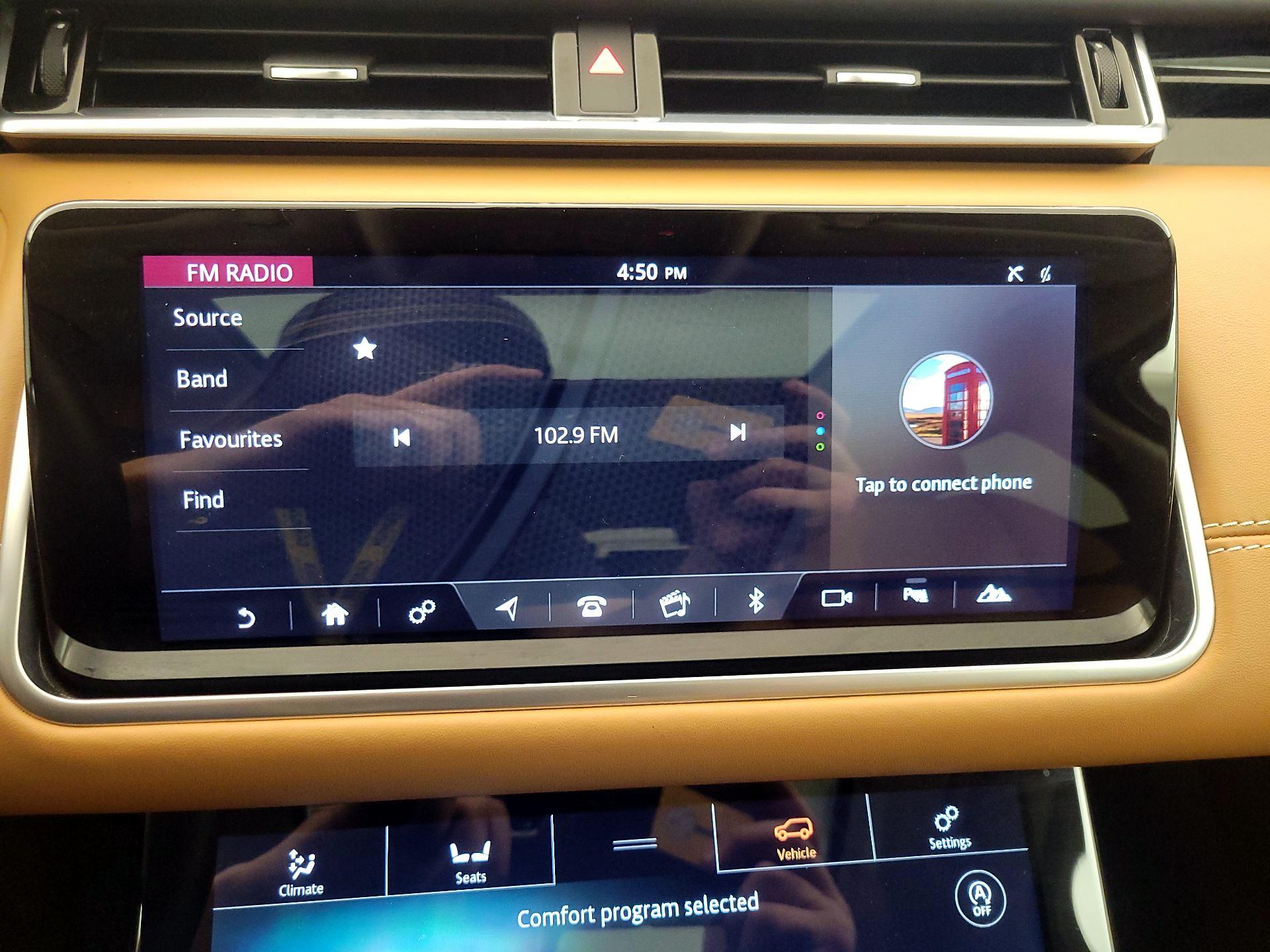 Thumbnail: 2019 Land Rover Range Rover Velar - 16