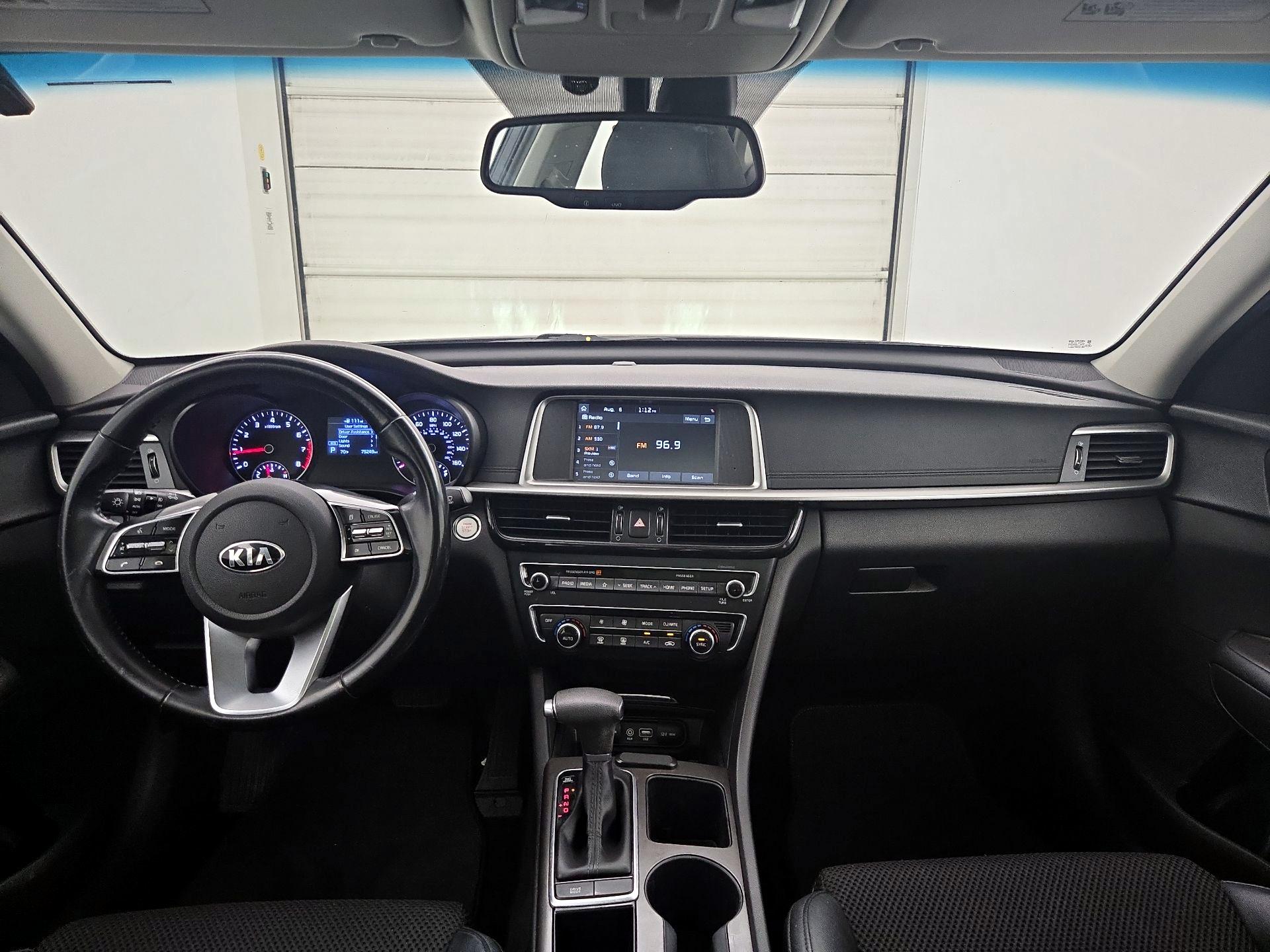 Thumbnail: 2019 Kia Optima - 9