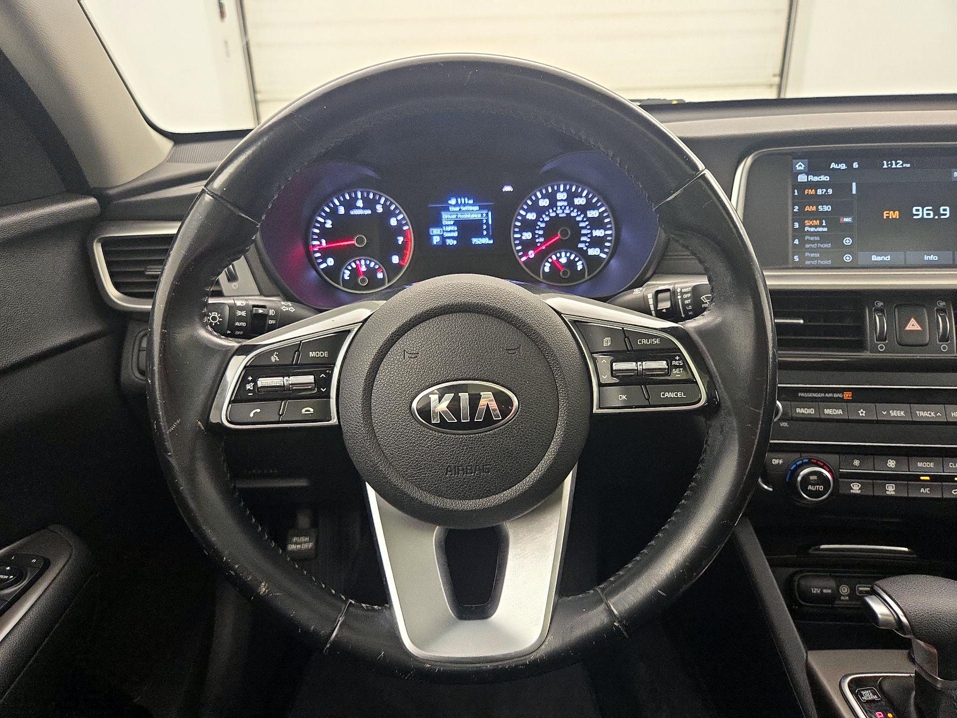 Thumbnail: 2019 Kia Optima - 10