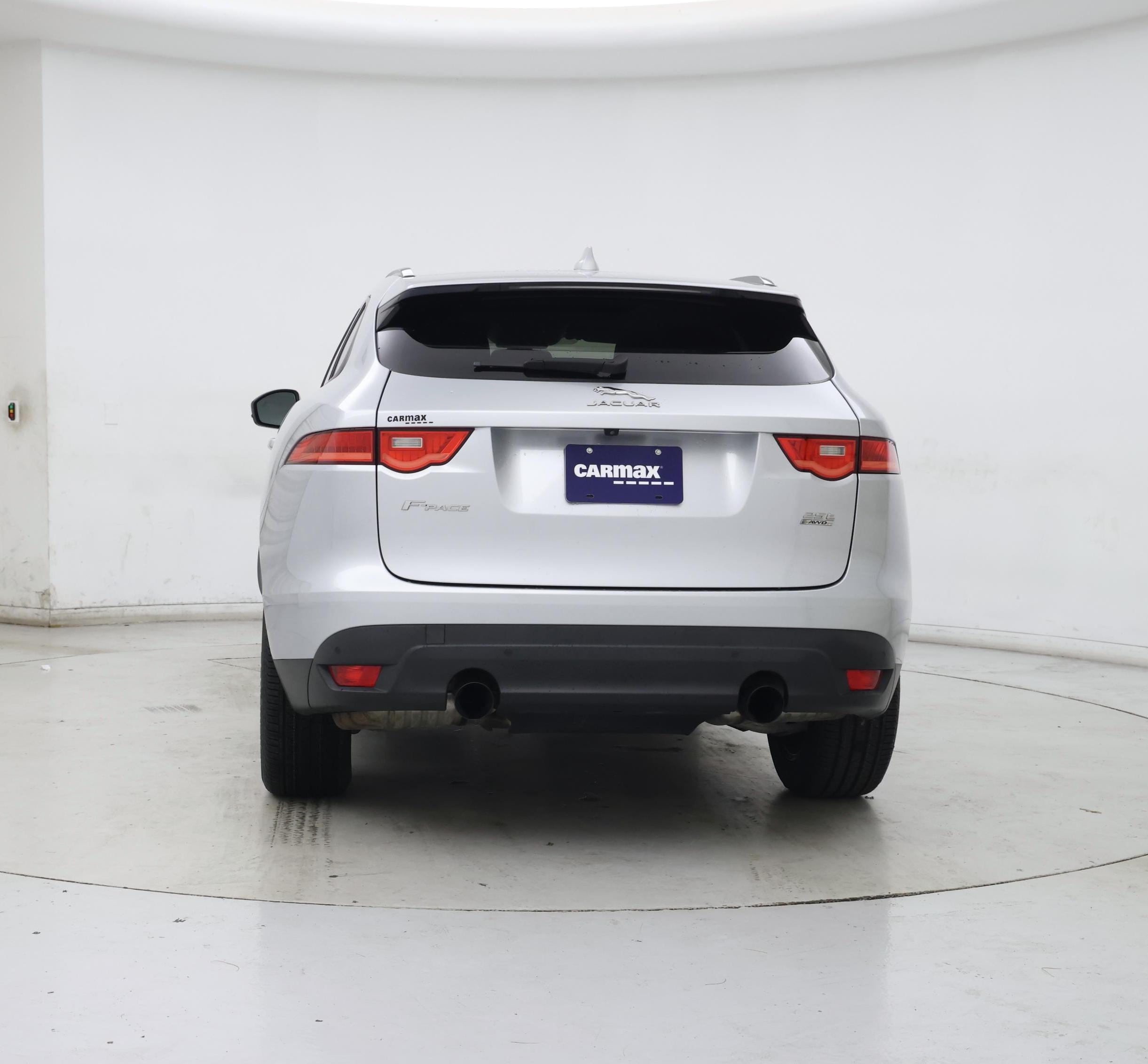 Thumbnail: 2018 Jaguar F-Pace - 6