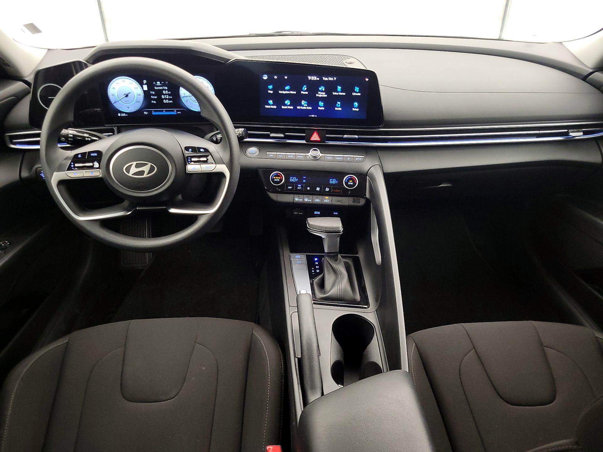 Thumbnail: 2024 Hyundai Elantra - 9