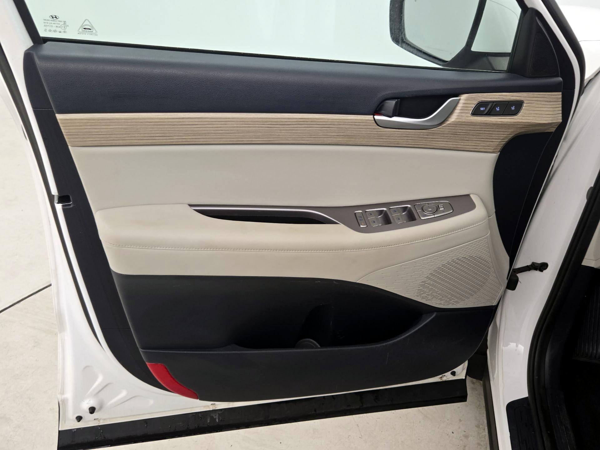 Thumbnail: 2021 Hyundai Palisade - 12