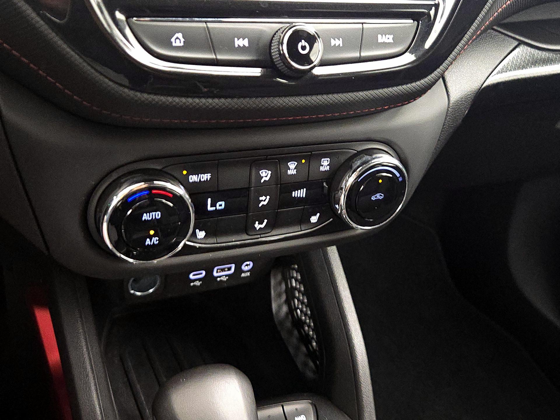 Thumbnail: 2023 Chevrolet TrailBlazer - 16