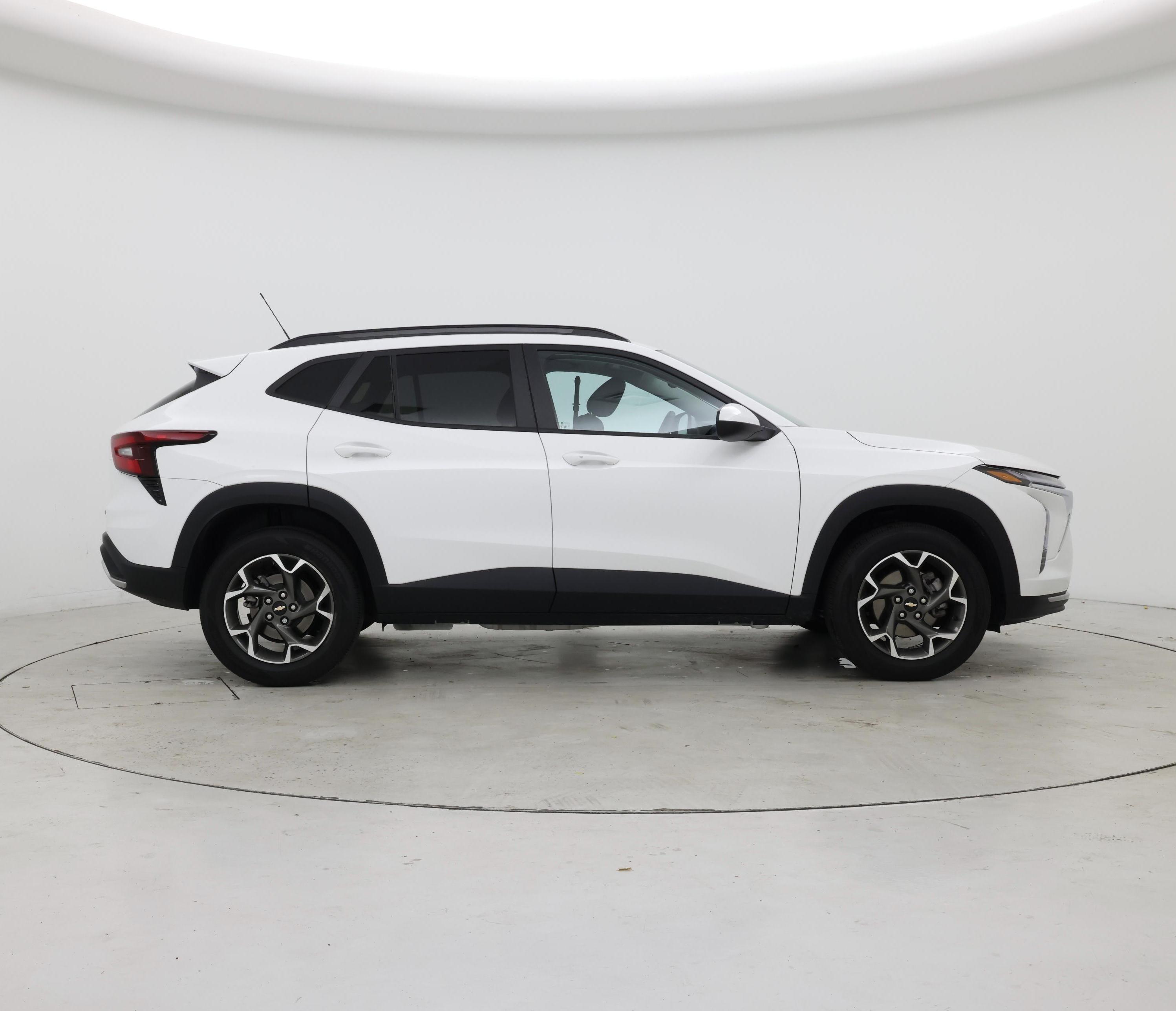Thumbnail: 2024 Chevrolet Trax - 7