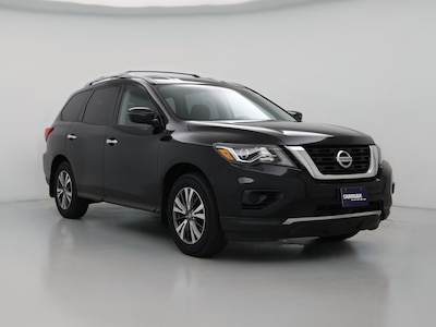 Black 2017 Nissan Pathfinder Platinum