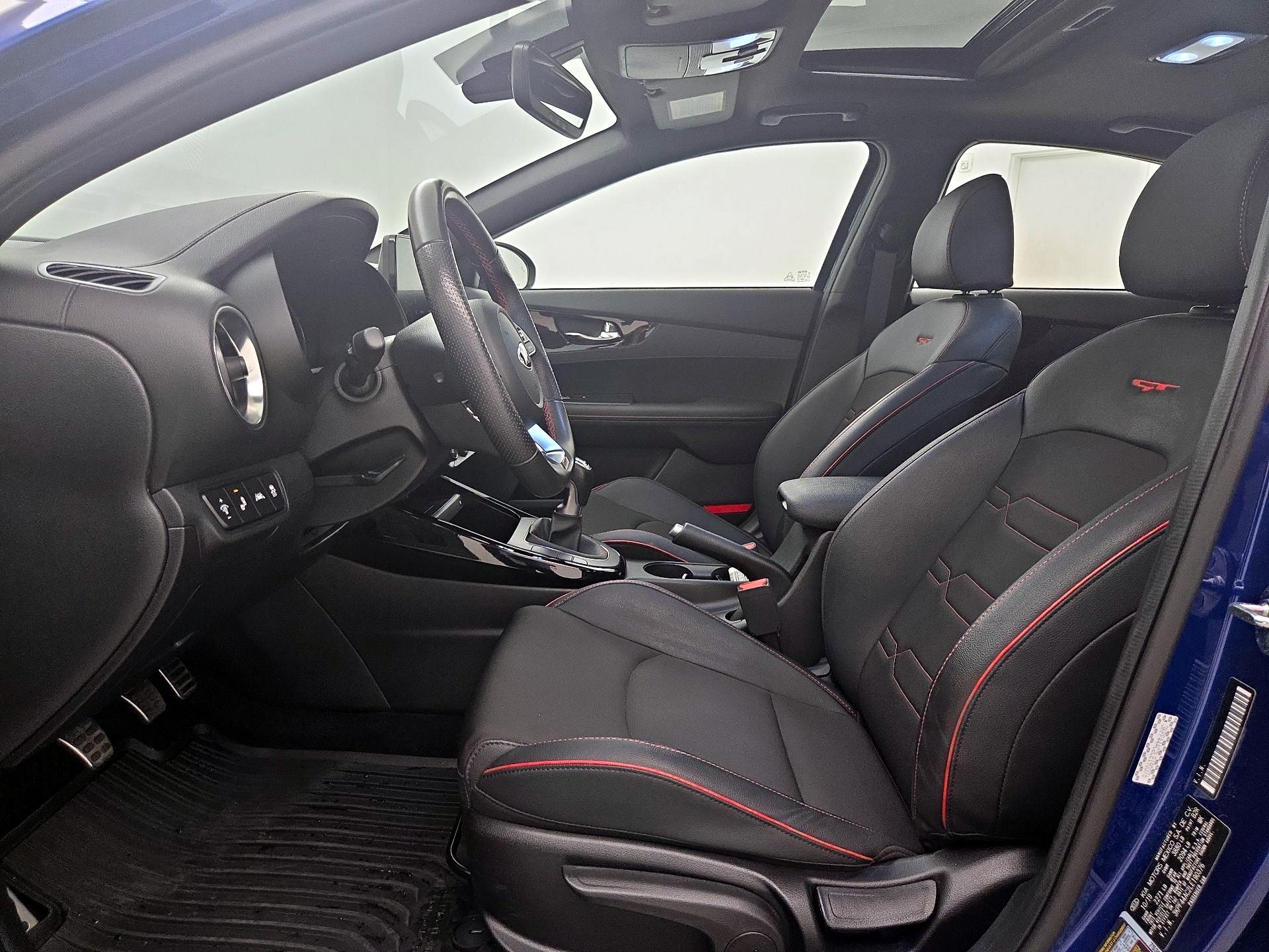 Thumbnail: 2020 Kia Forte - 11