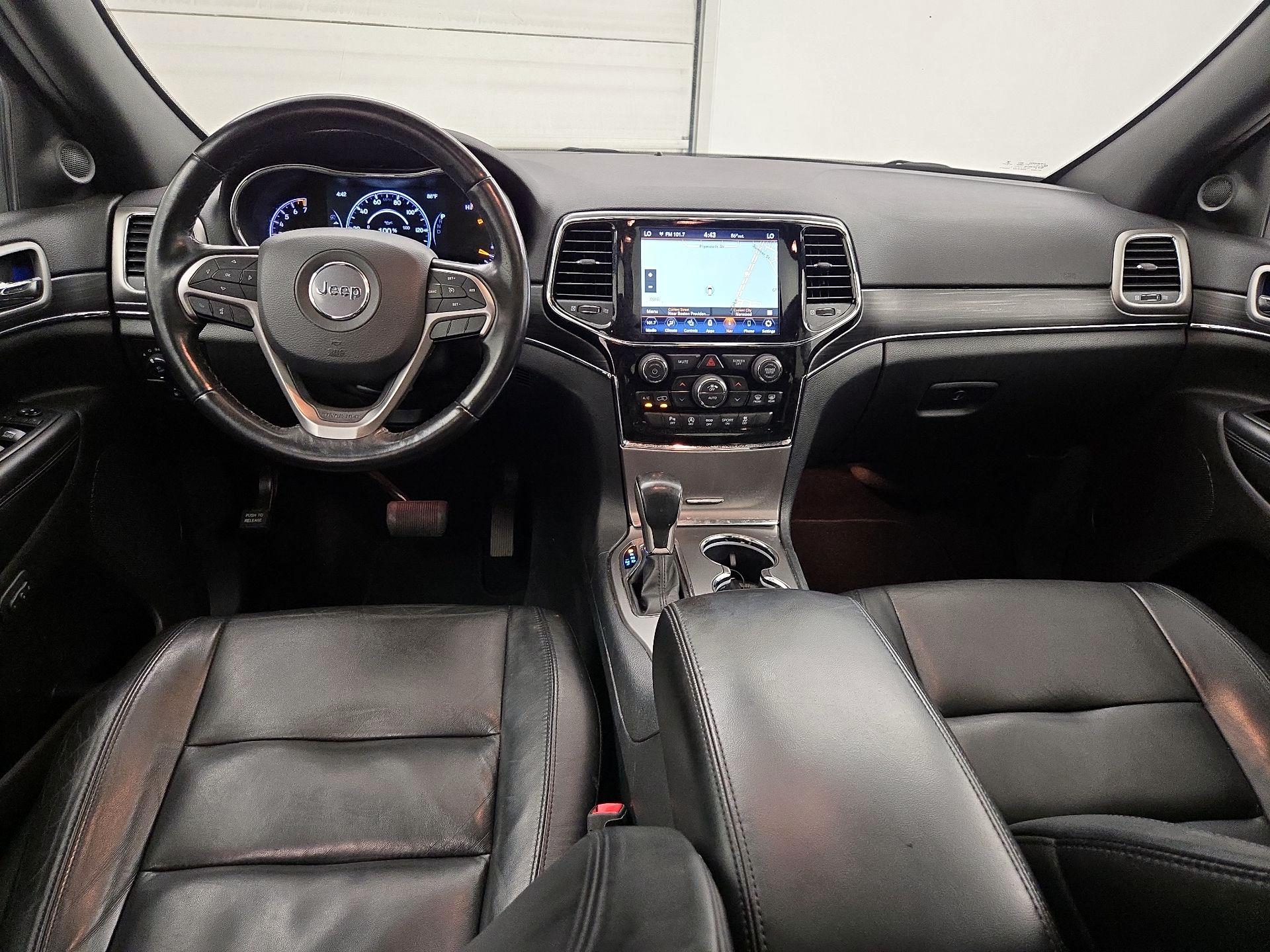 Thumbnail: 2020 Jeep Grand Cherokee - 9