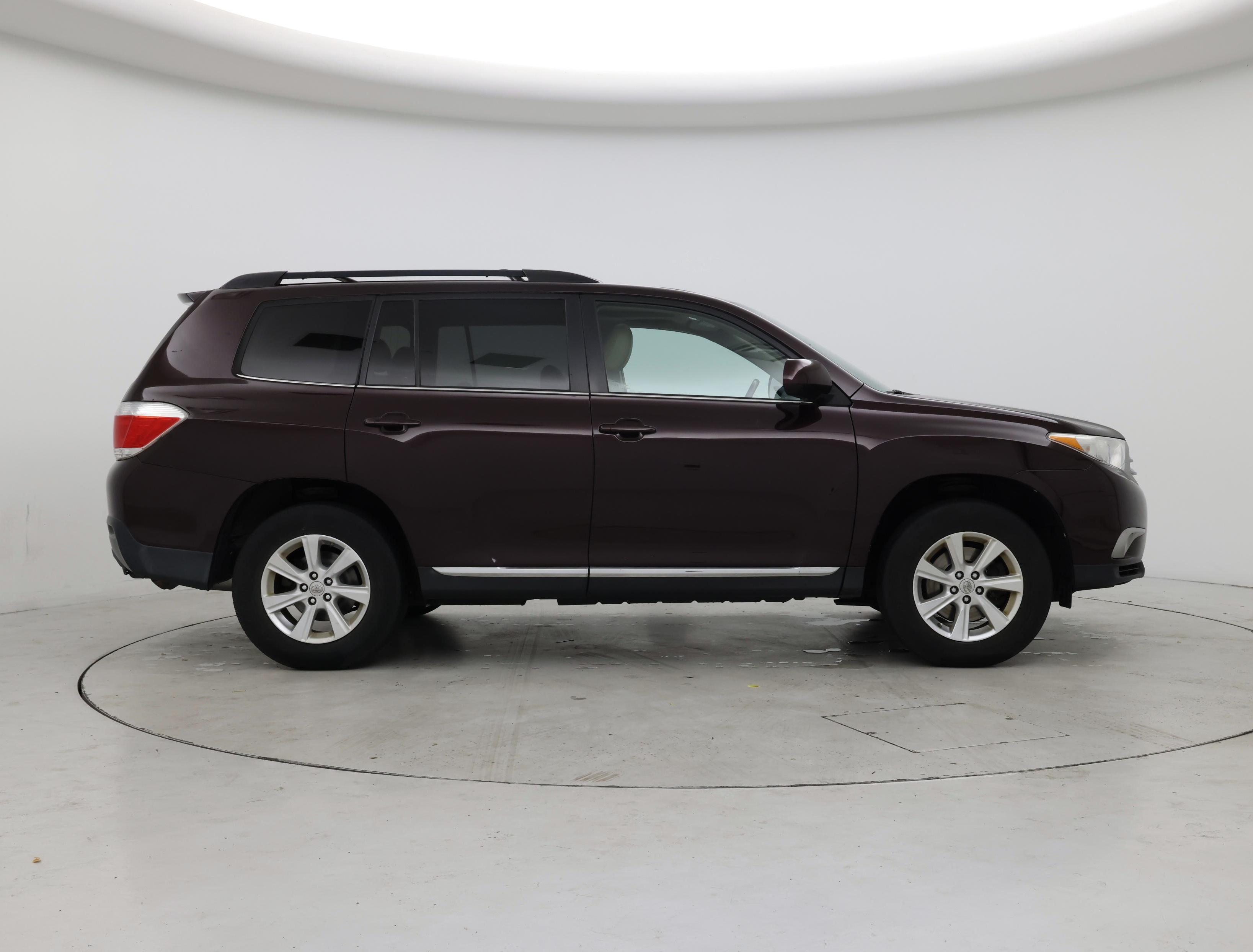 Thumbnail: 2013 Toyota Highlander - 7
