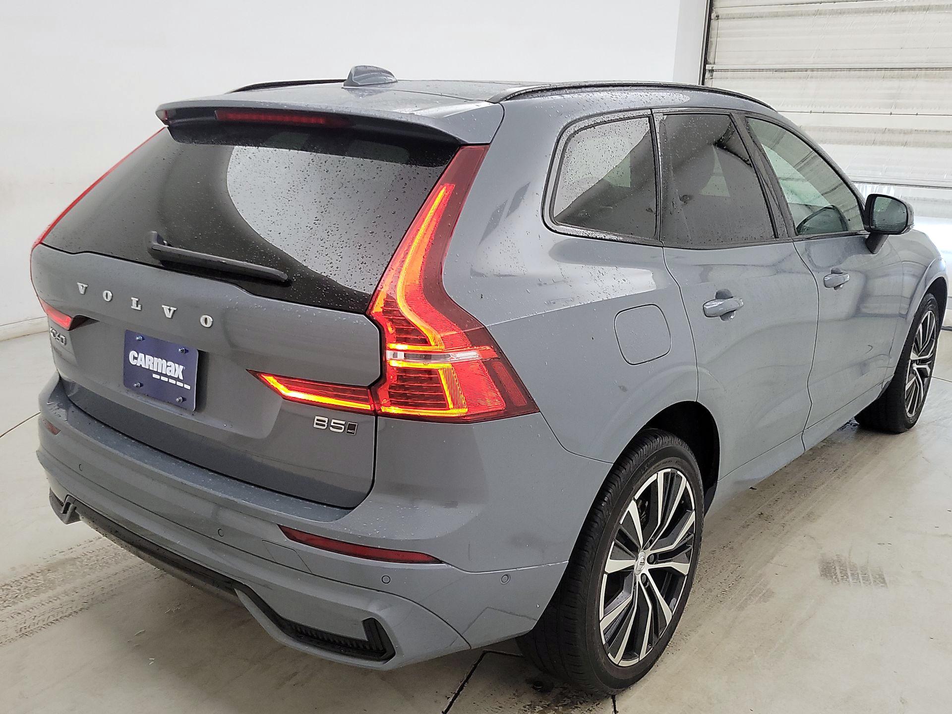 Thumbnail: 2023 Volvo XC60 - 5