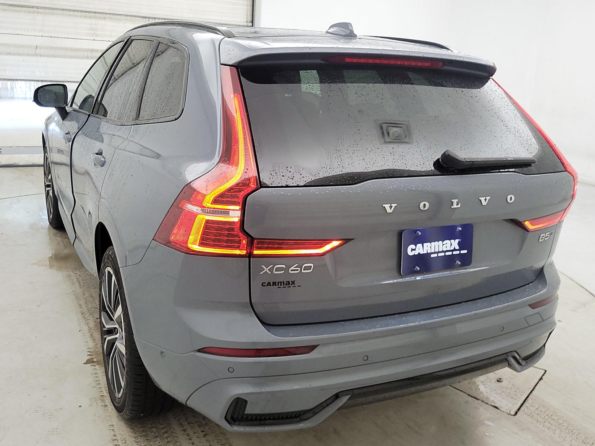 Thumbnail: 2023 Volvo XC60 - 7