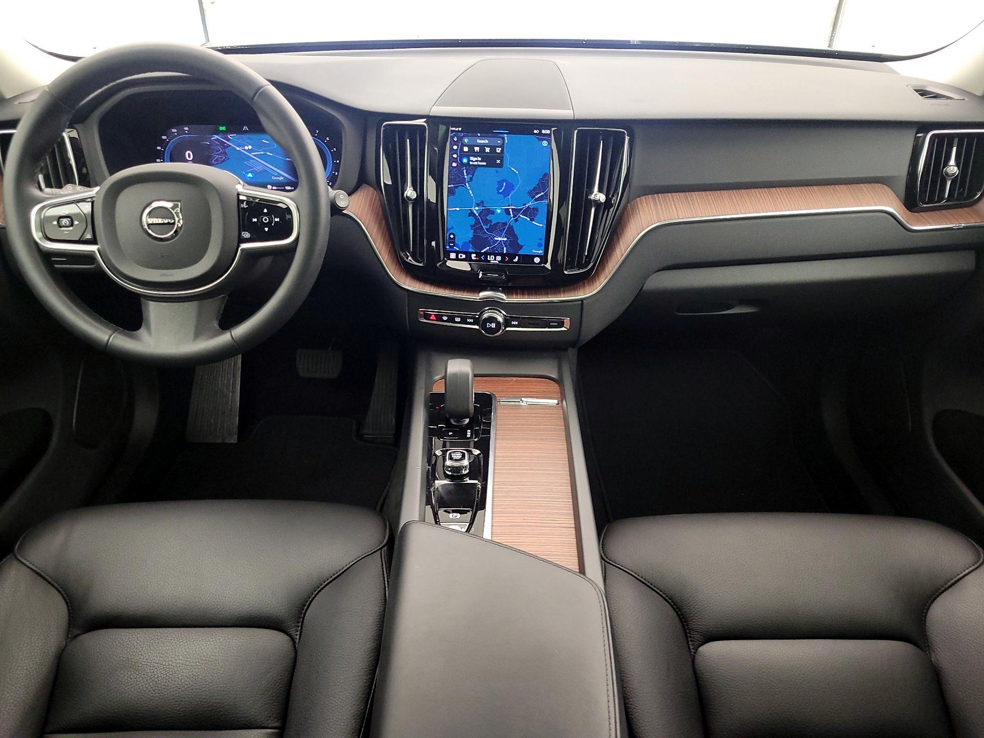 Thumbnail: 2023 Volvo XC60 - 8