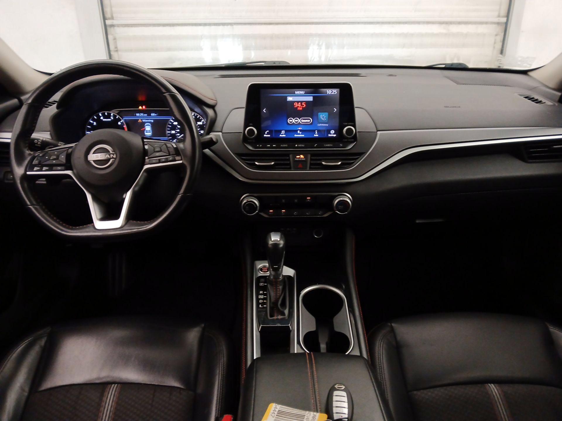Thumbnail: 2023 Nissan Altima - 9