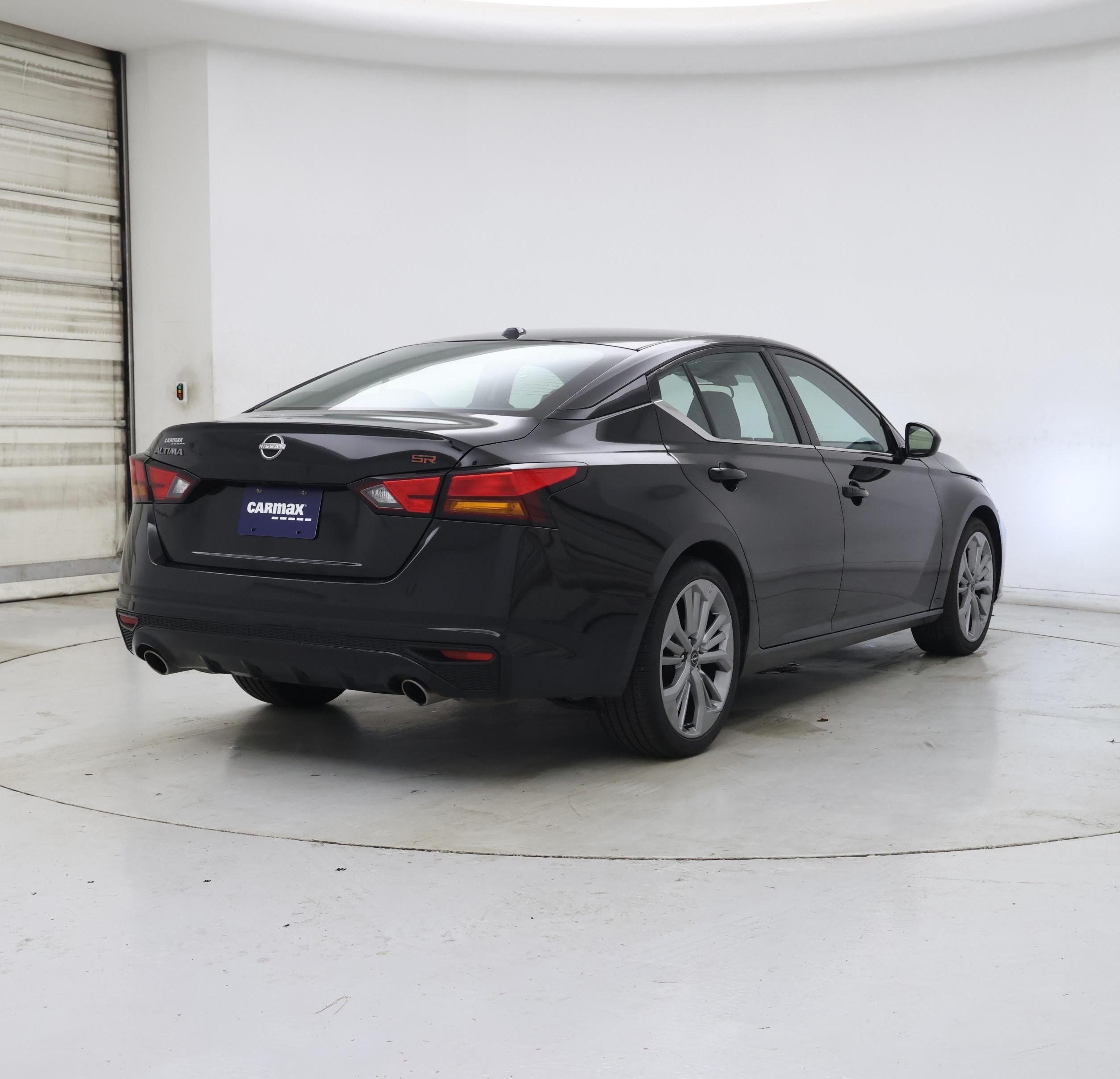 Thumbnail: 2023 Nissan Altima - 8