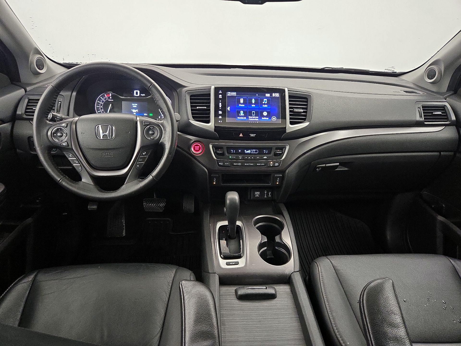 Thumbnail: 2018 Honda Pilot - 9