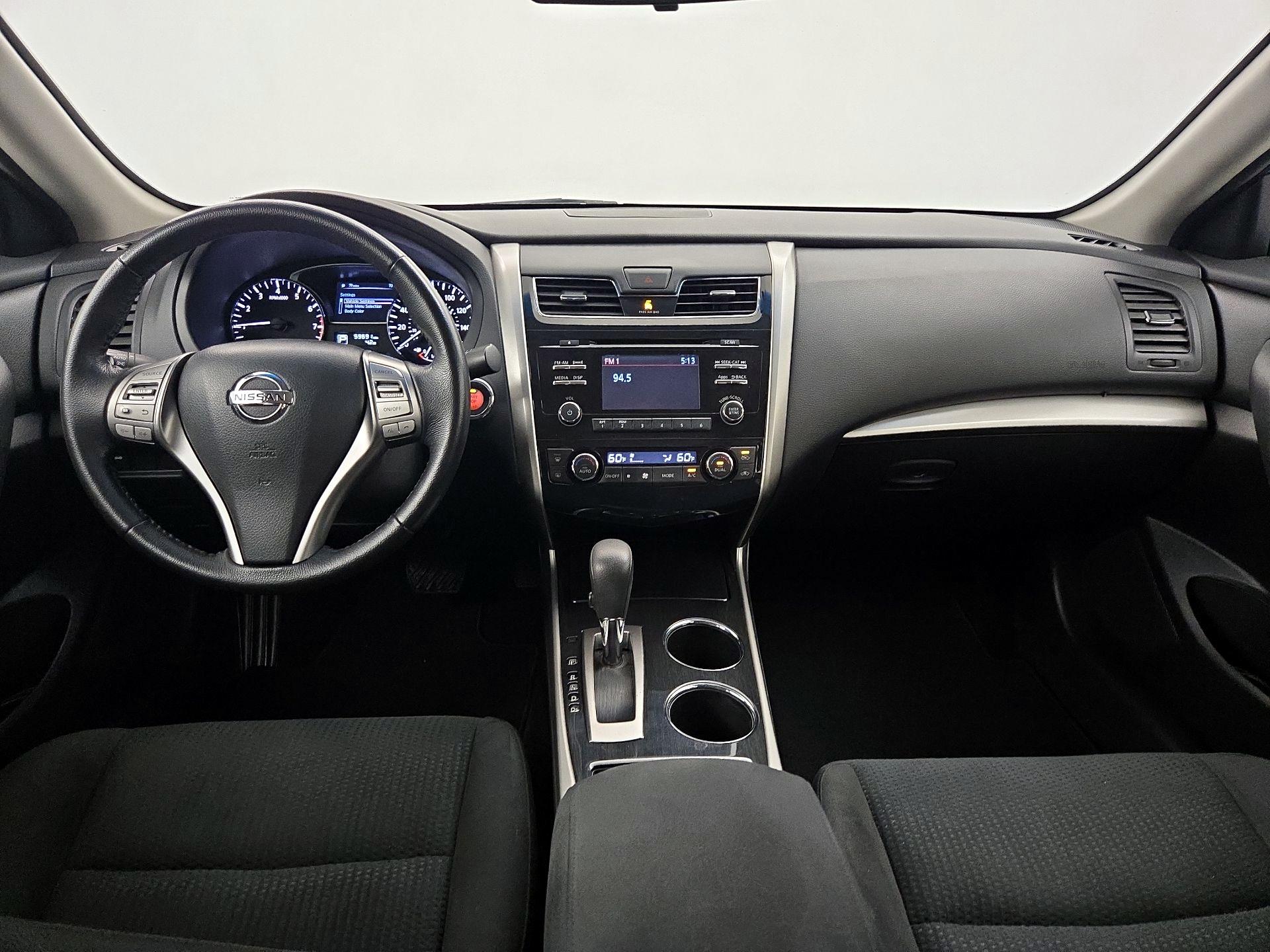 Thumbnail: 2014 Nissan Altima - 9