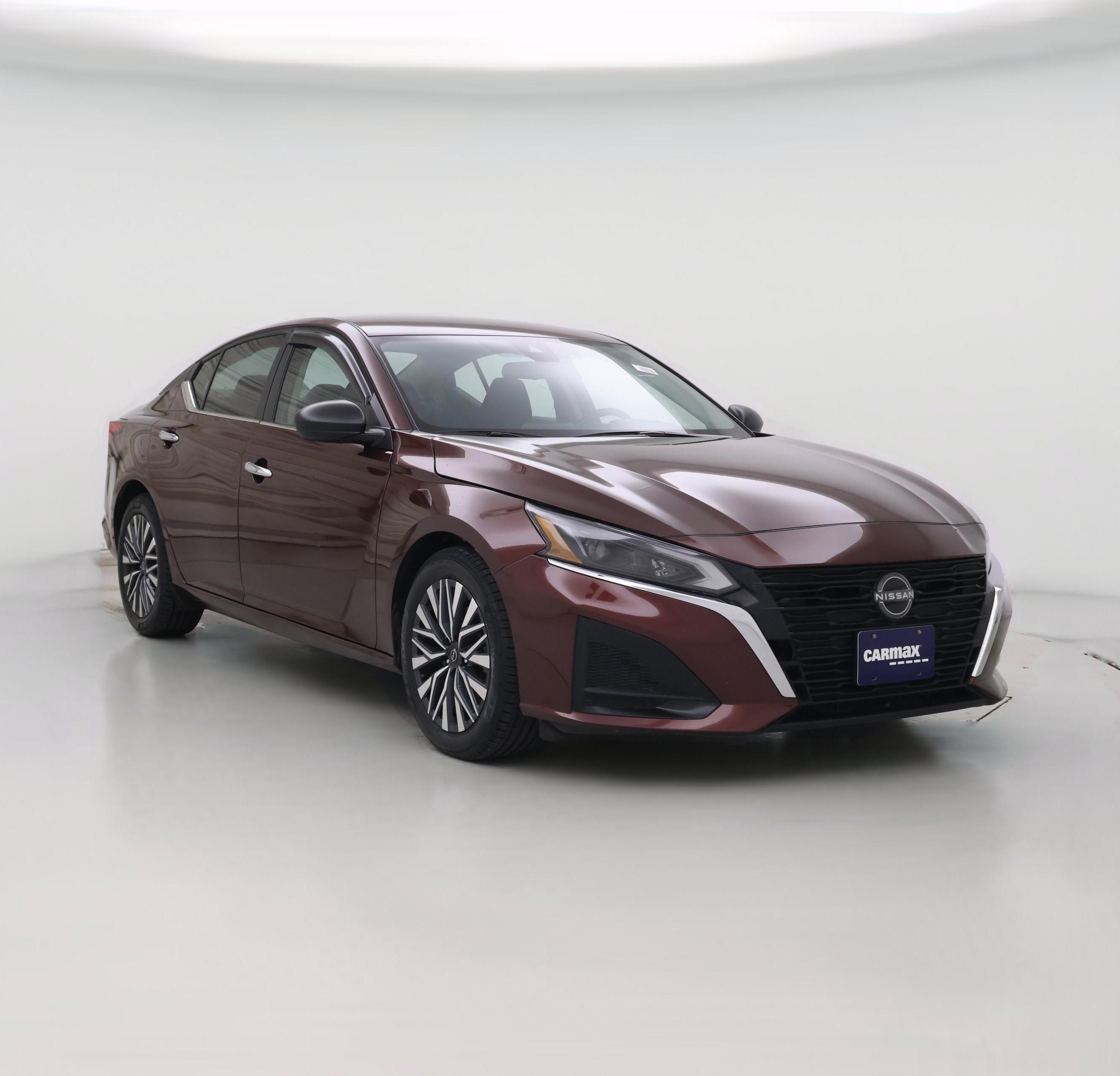 Thumbnail: 2024 Nissan Altima - 1