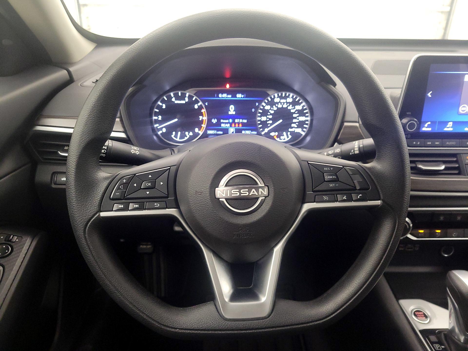 Thumbnail: 2024 Nissan Altima - 10