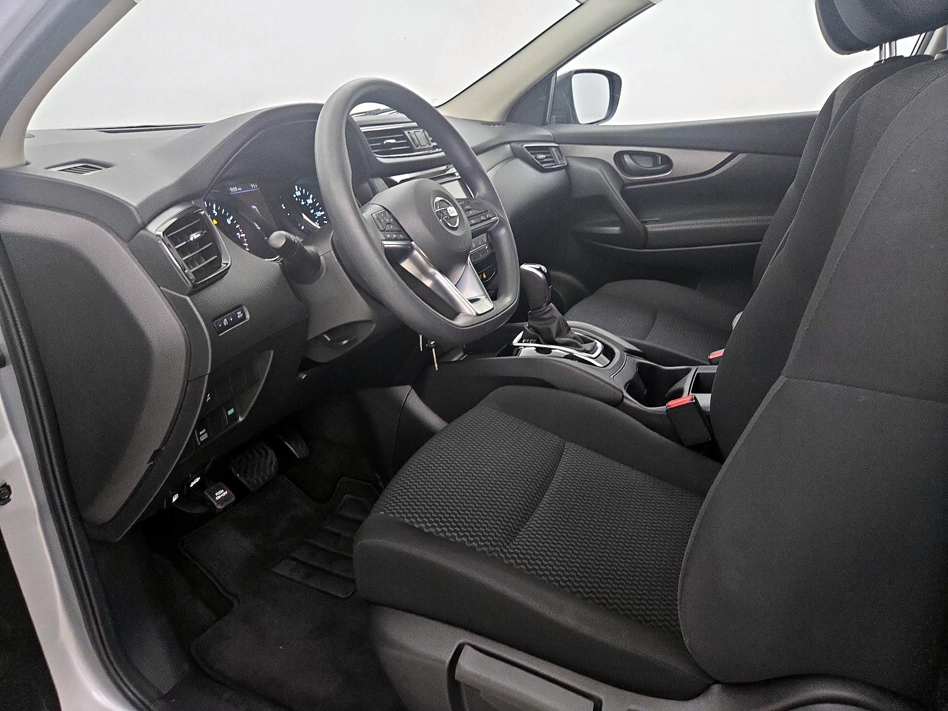 Thumbnail: 2019 Nissan Rogue Sport - 11