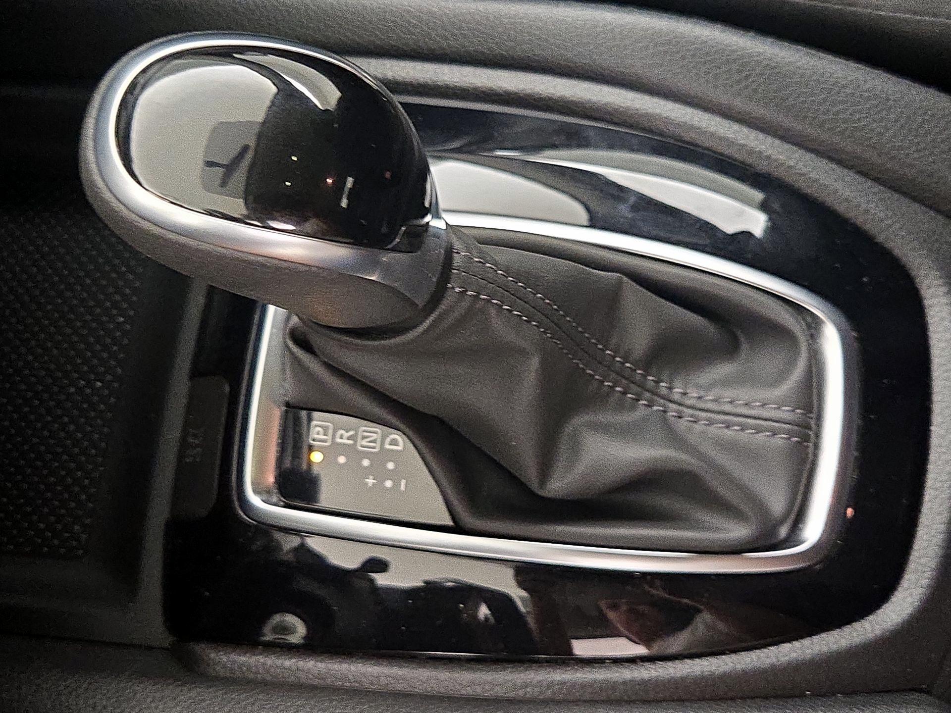 Thumbnail: 2019 Nissan Rogue Sport - 17