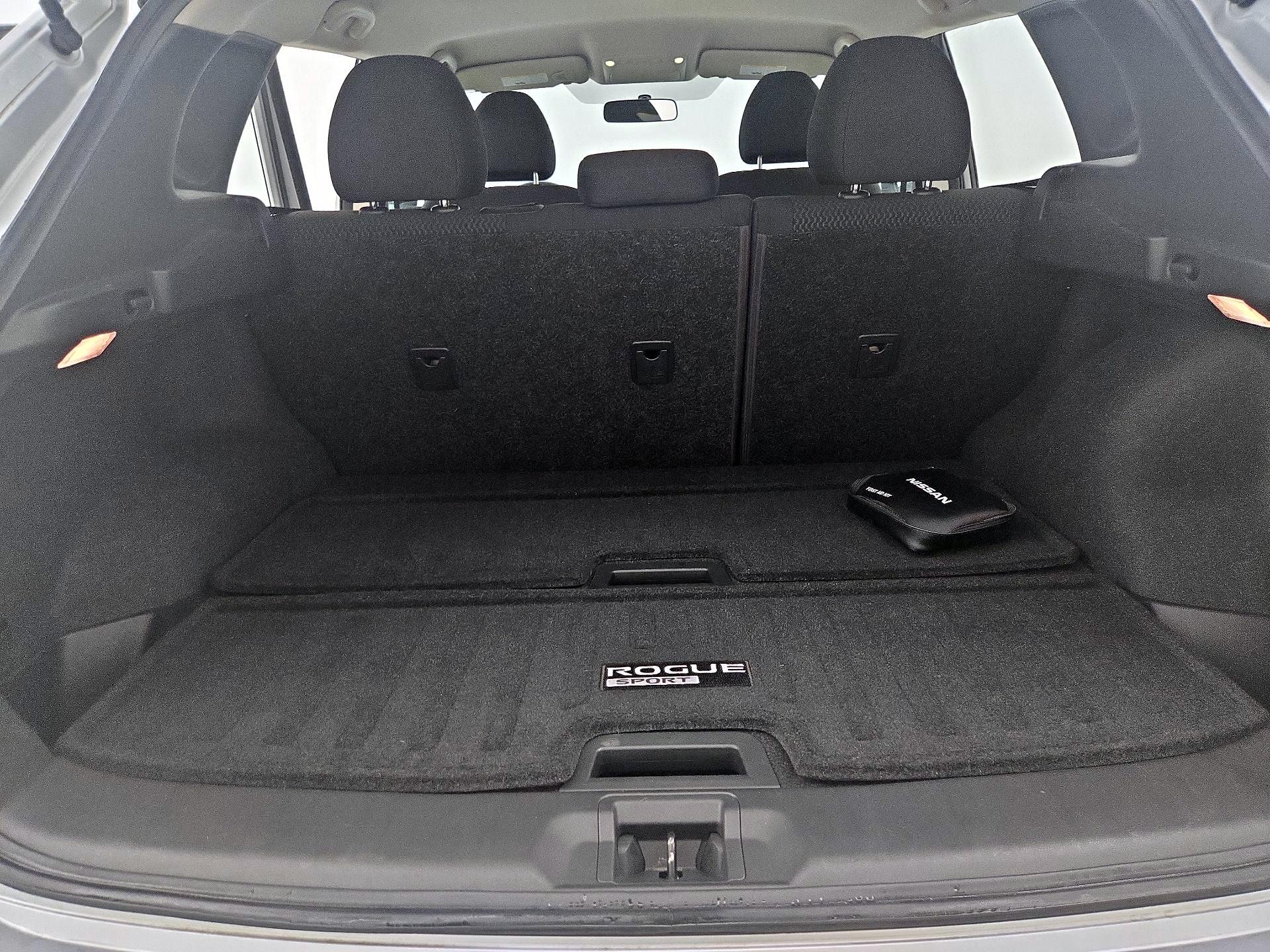 Thumbnail: 2019 Nissan Rogue Sport - 20